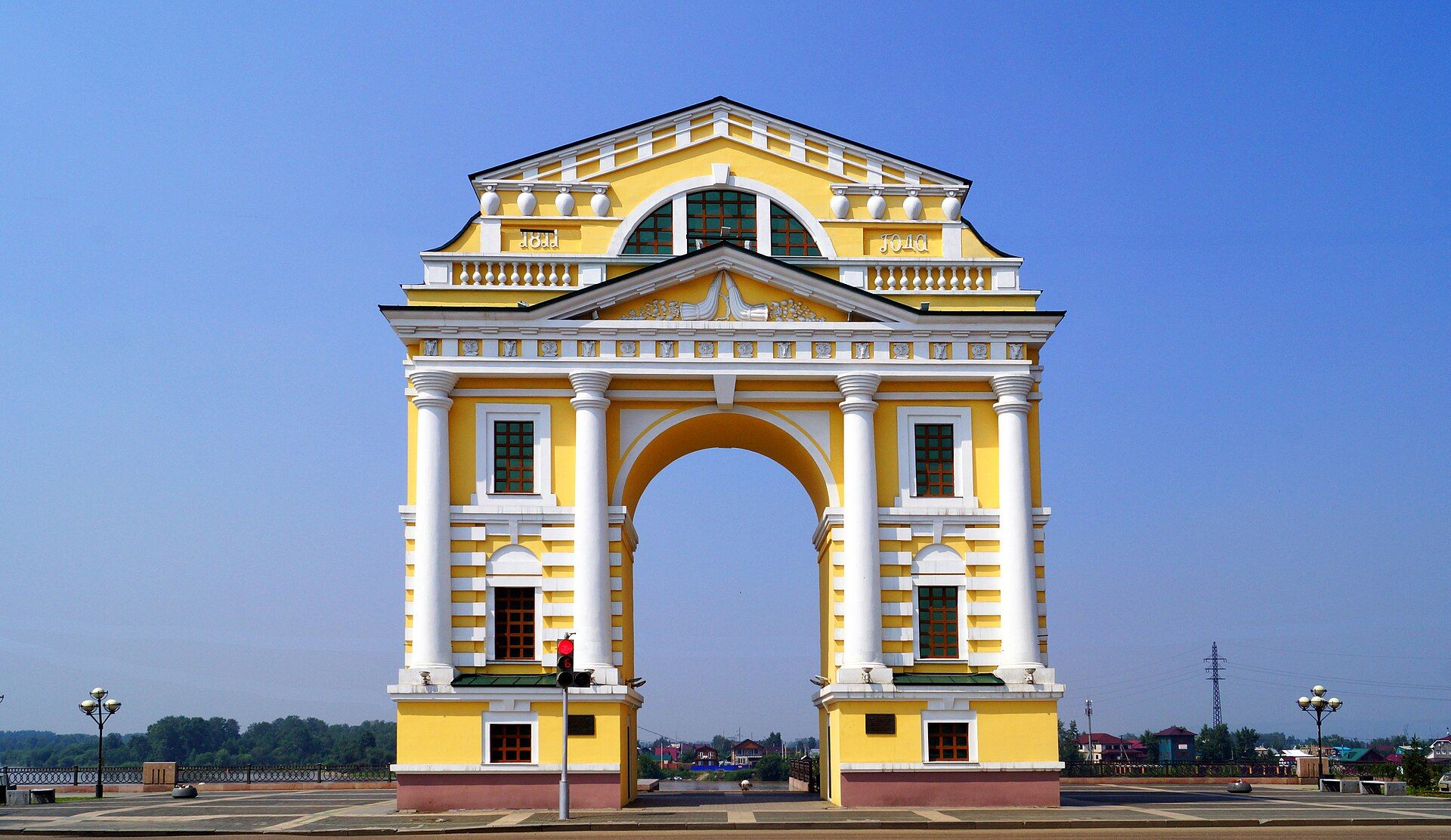 «Московские ворота» со стороны города / Putnik.m54 / wikimedia