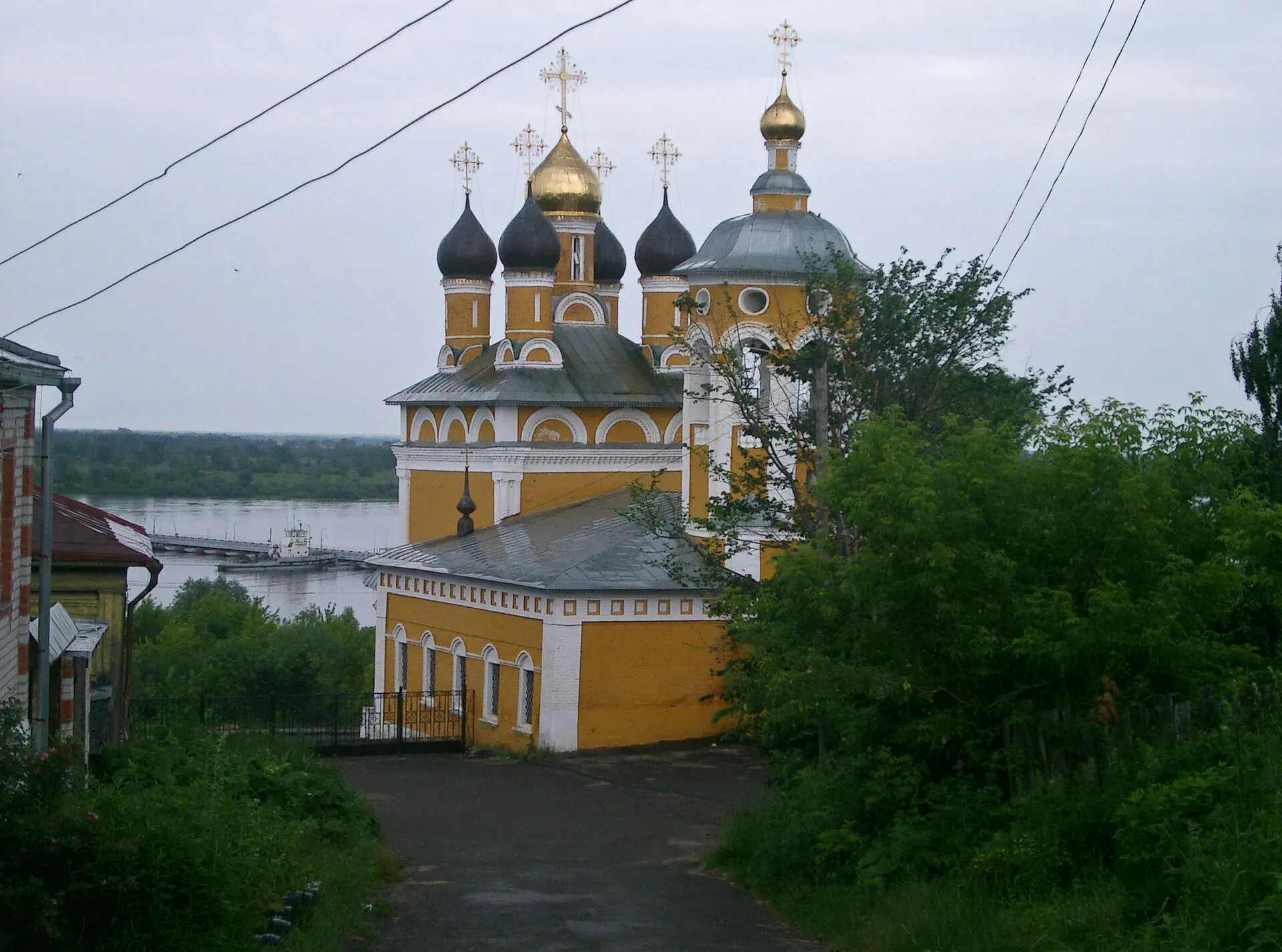Николо-Набережная церковь в Муроме / фото Yaroslav Blanter / wikimedia