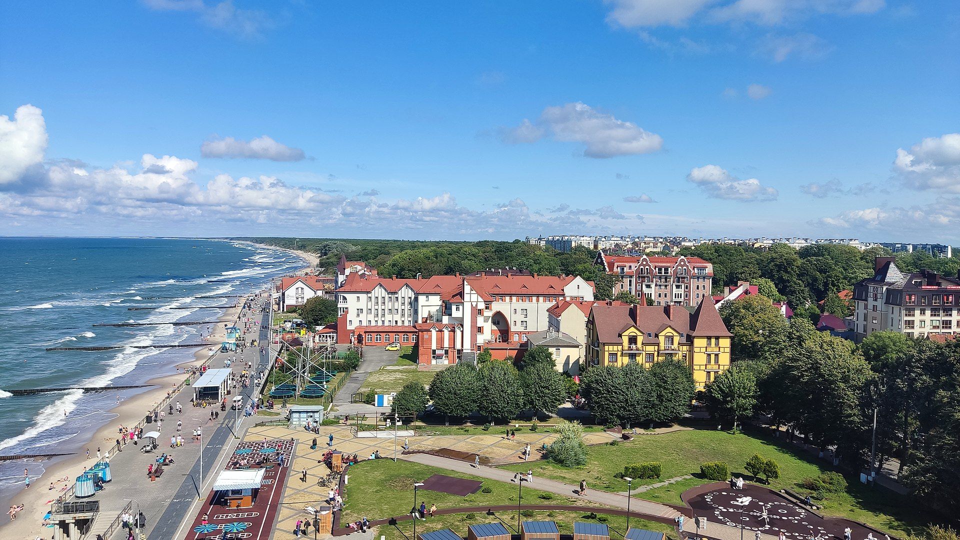 Пляжи в Зеленоградске / фото Alexander Grebenkov / wikimedia