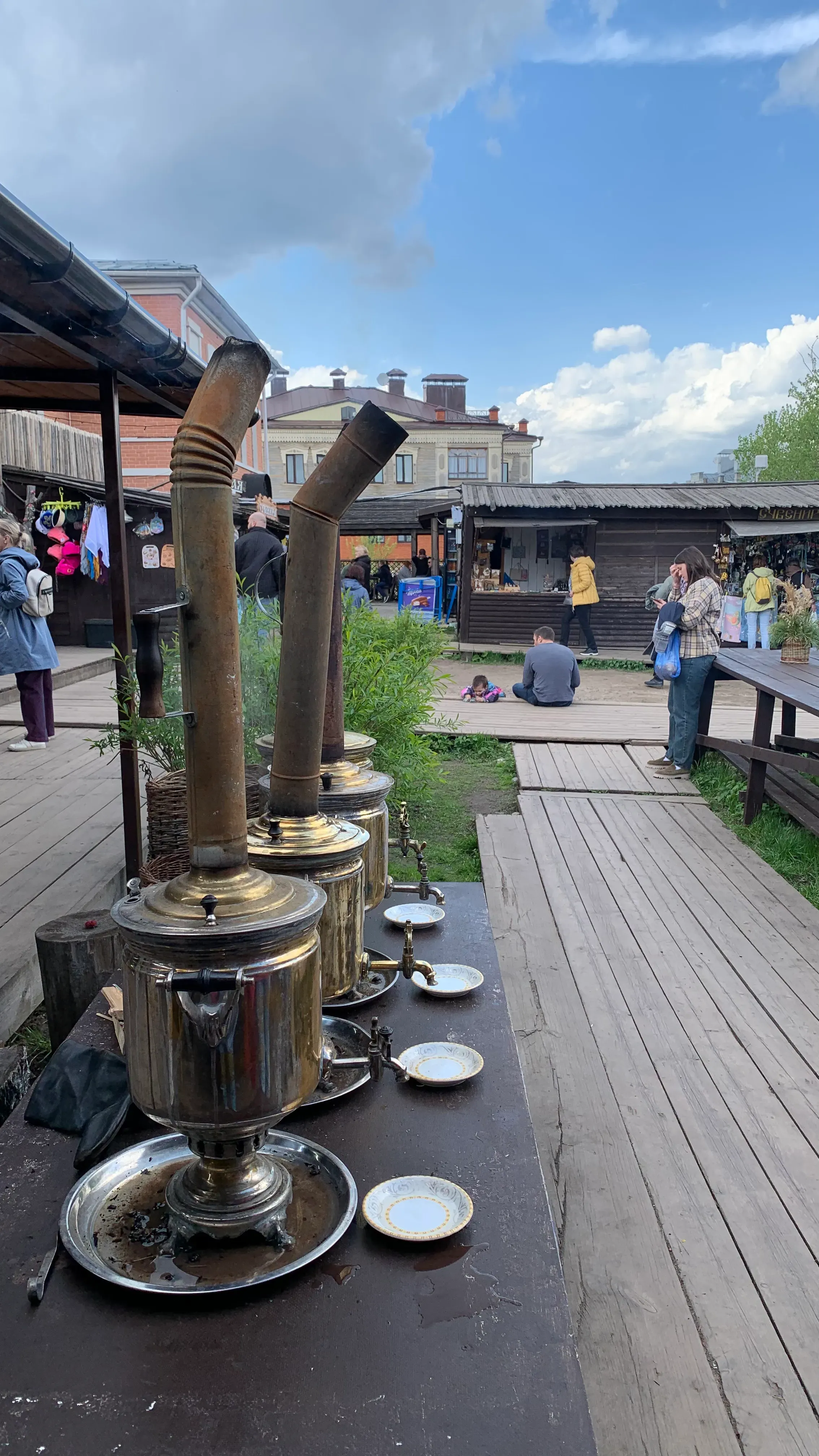 чай из самовара, пышки