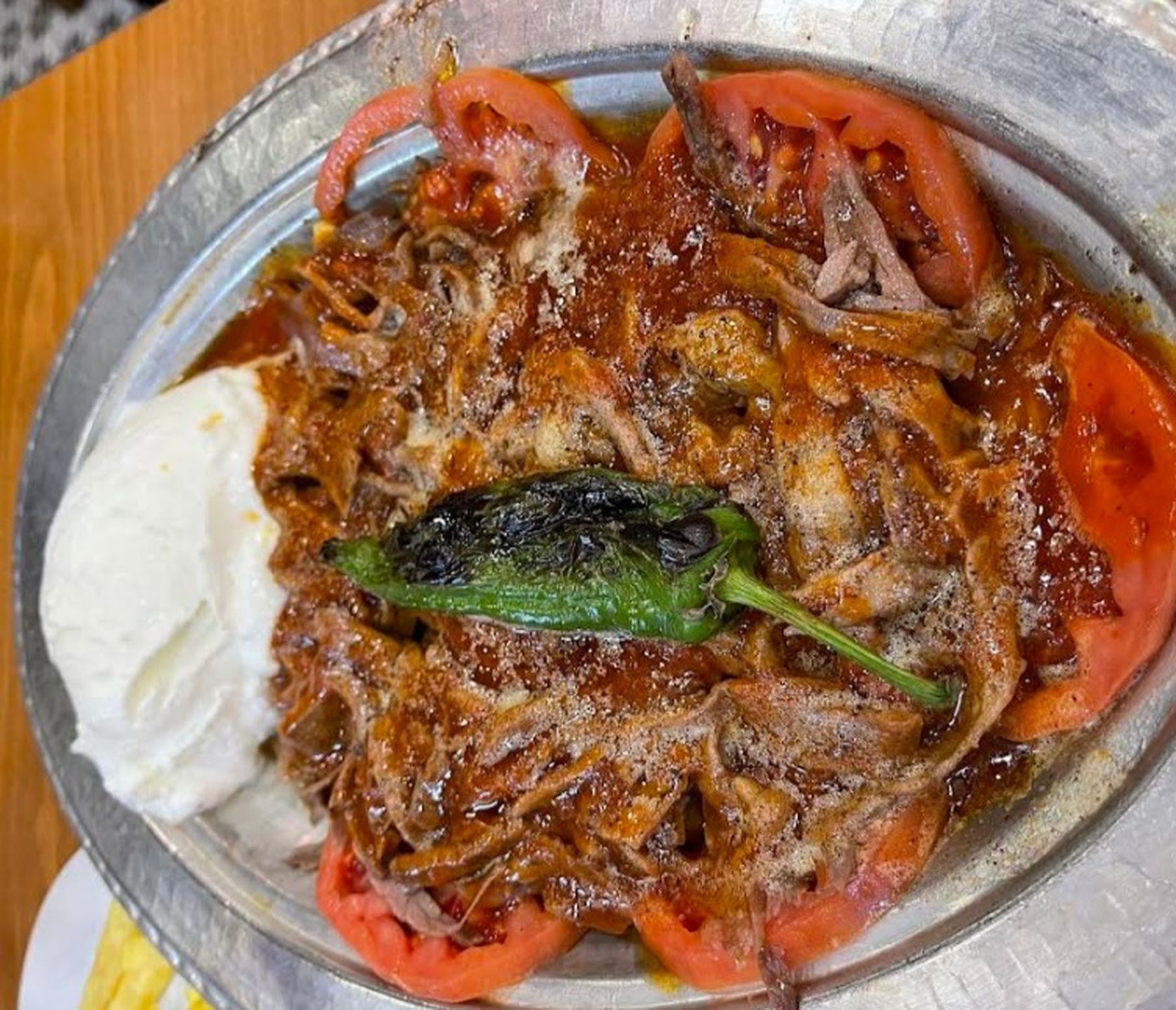 Искендер кебаб: то, что точно стоит попробовать в Стамбуле из еды. Фото Дарины Устич