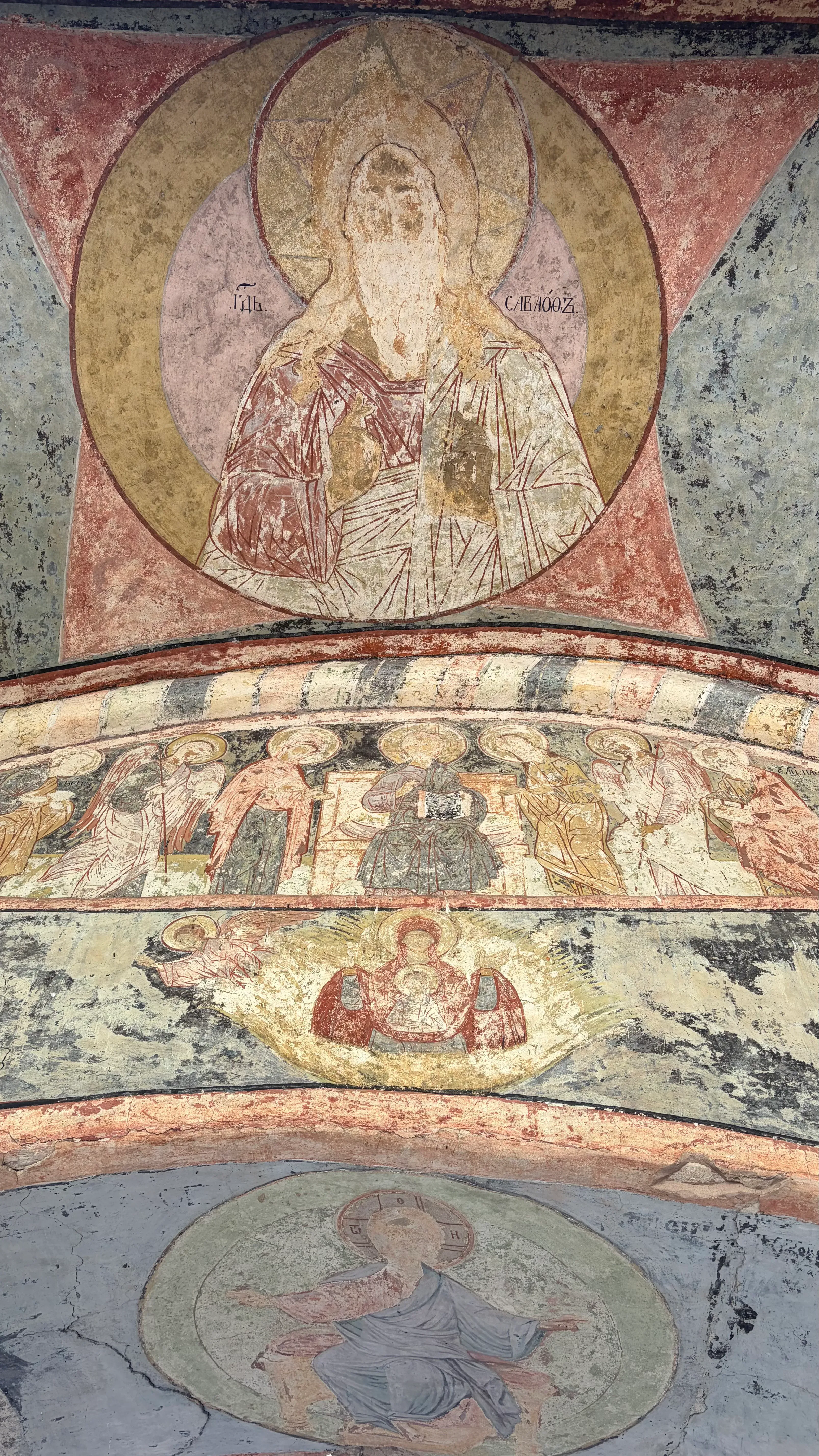 Фрески 1585 года на Святых Воротах