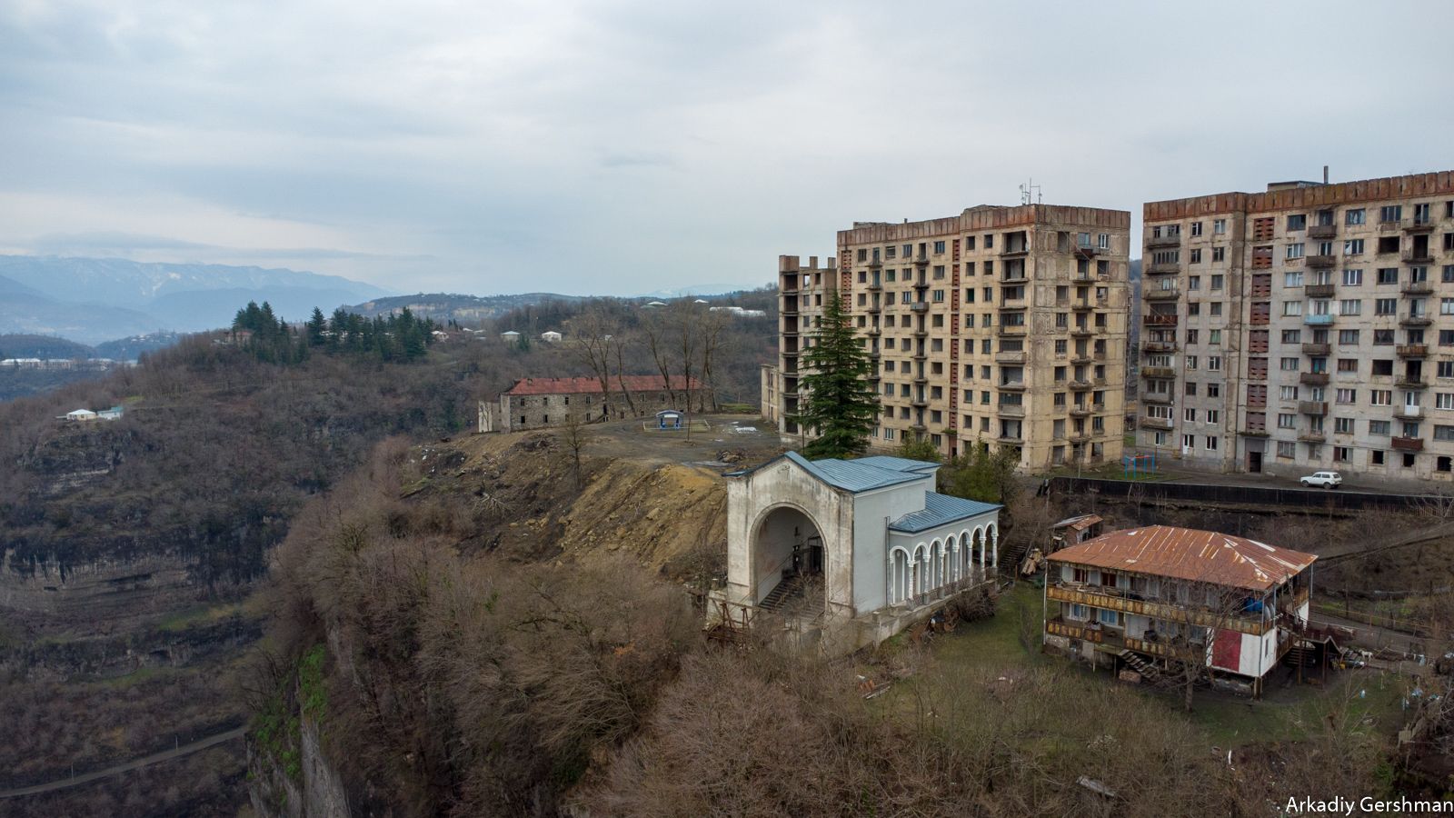 Выживание наверху / фото Аркадия Гершмана