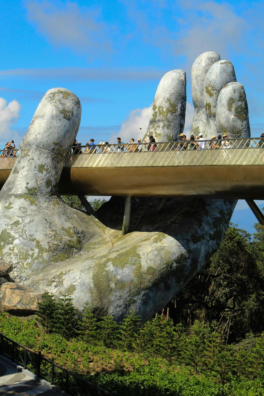 Золотой мост во Вьетнаме