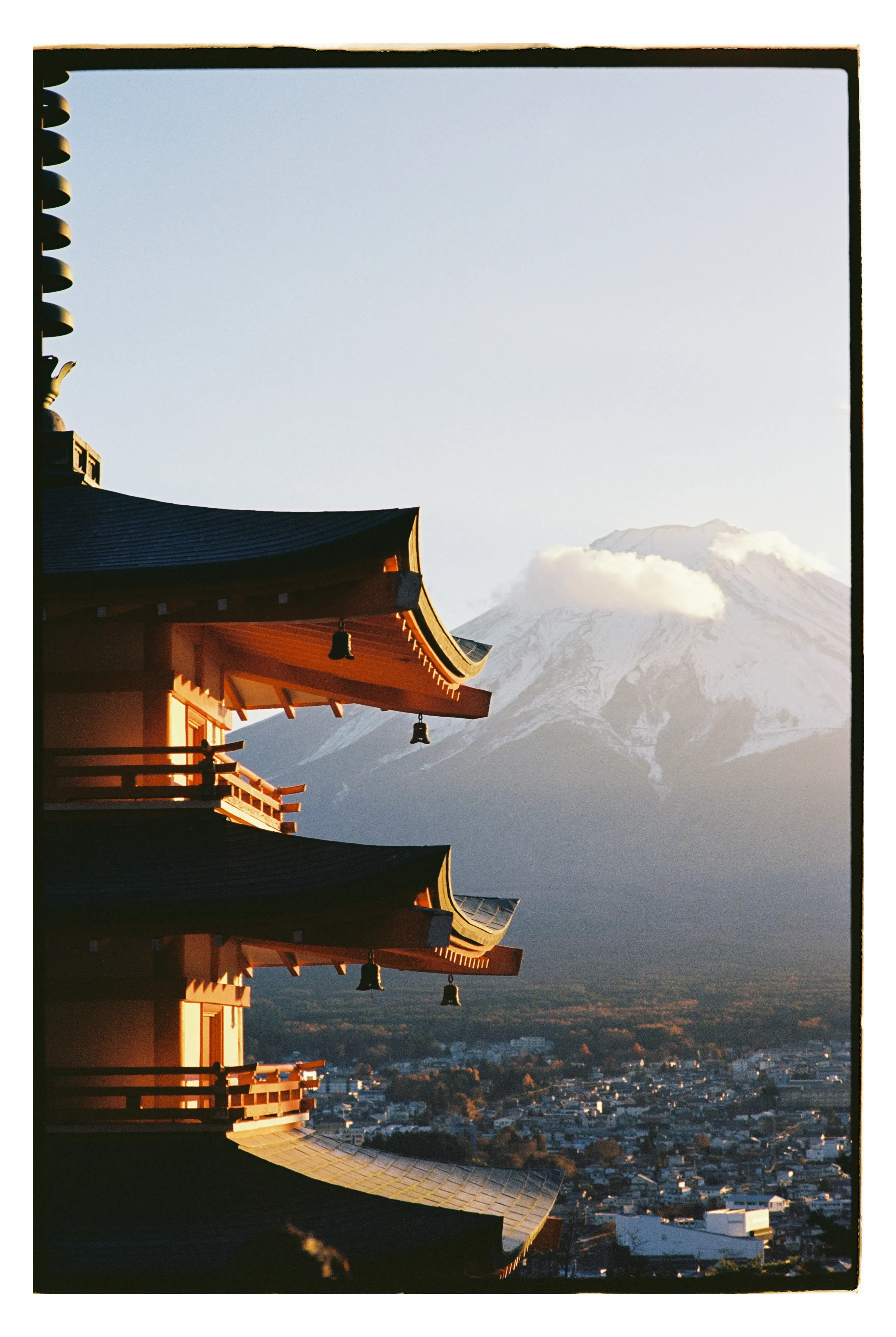 Пагода находится в парке Аракураяма Сенген. Фото: Оля Смирнова