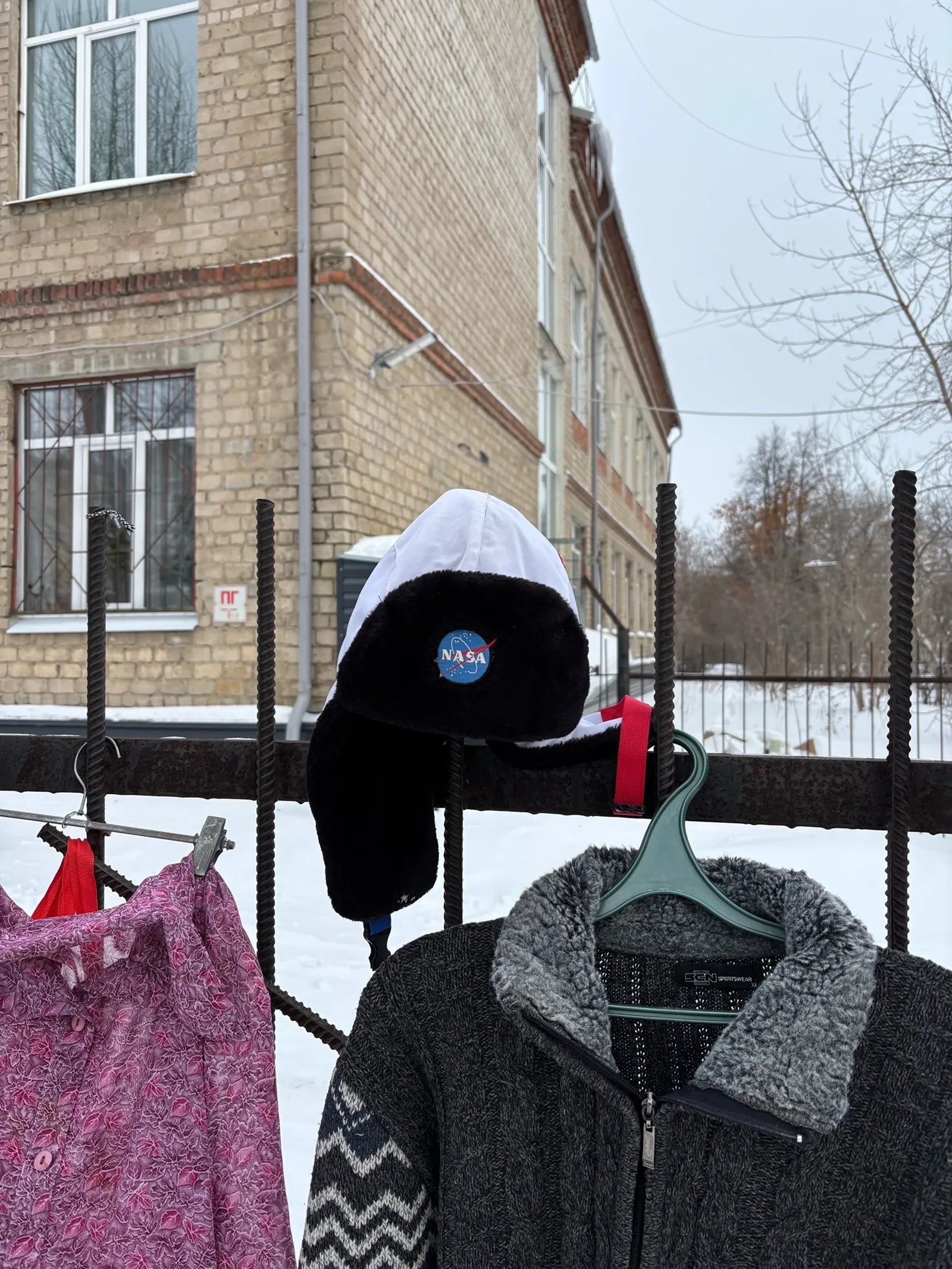 Шапка NASA / фото Анастасии Пелевиной