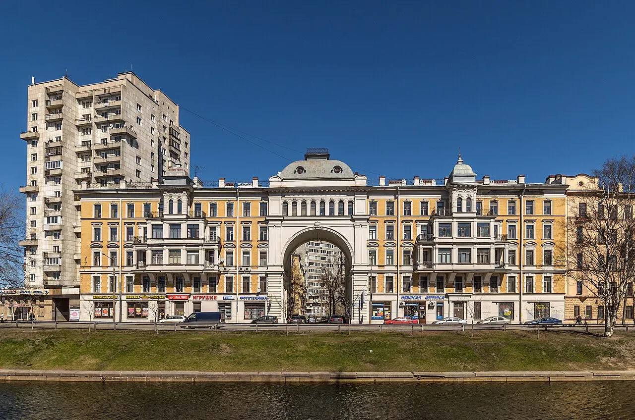 Набережная Чёрной речки в Петербурге (Alex 'Florstein' Fedorov / Wikimedia)