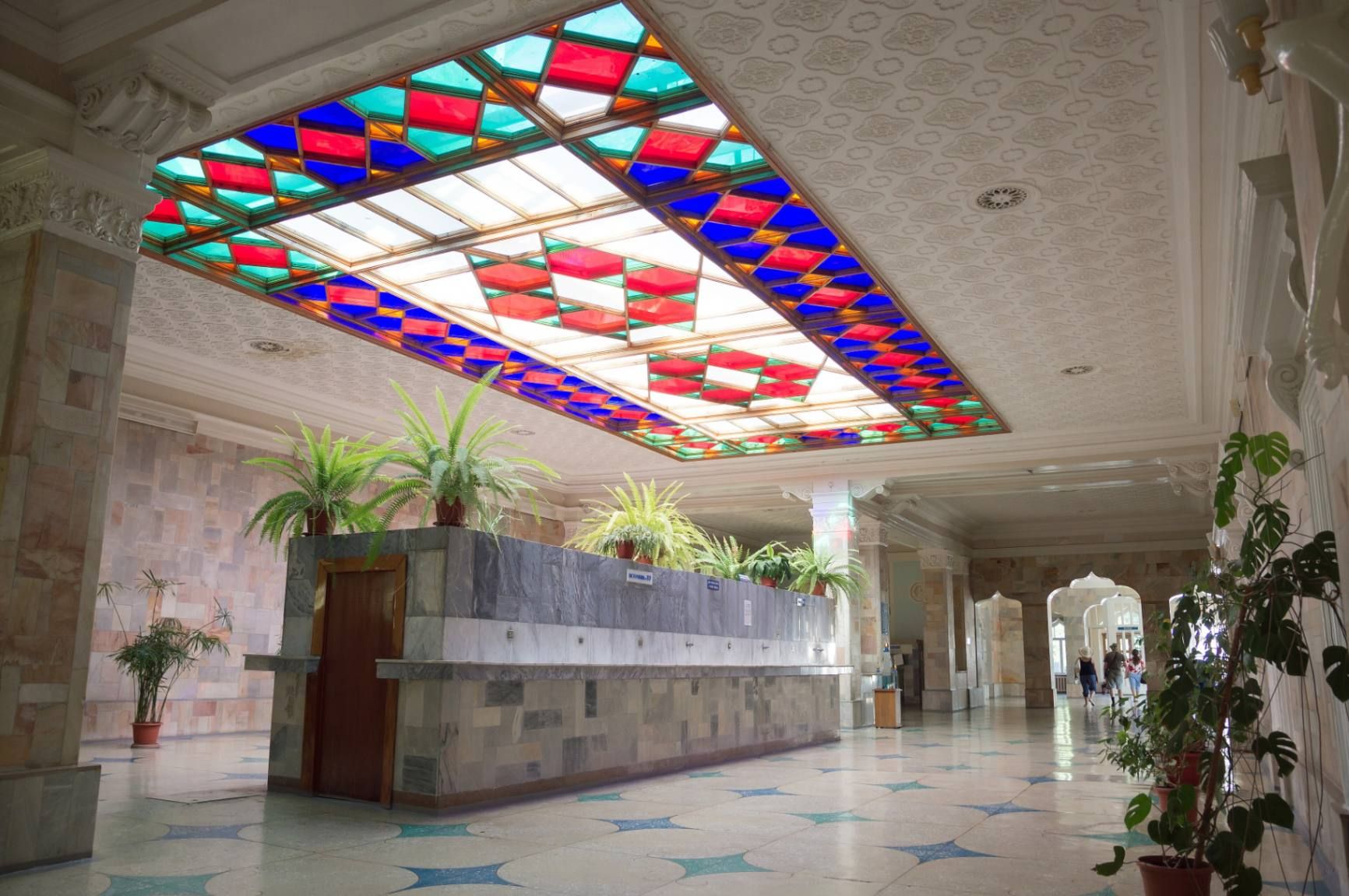 Галерея с минеральной водой. Фото: Vyacheslav Argenberg / Wikimedia