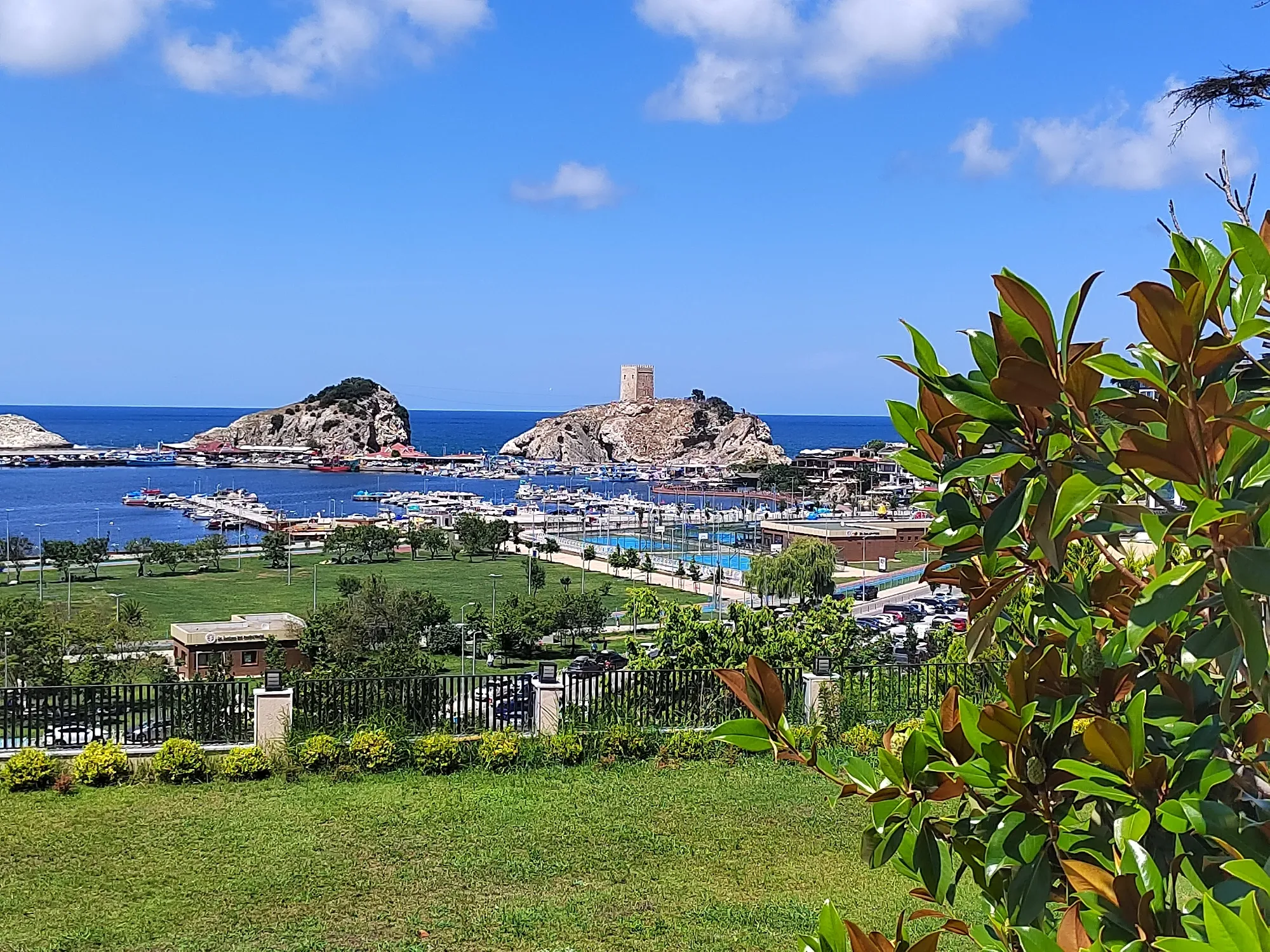 Необычный ландшафт Шиле. Вид из нашего отеля. Фото Дарины Устич