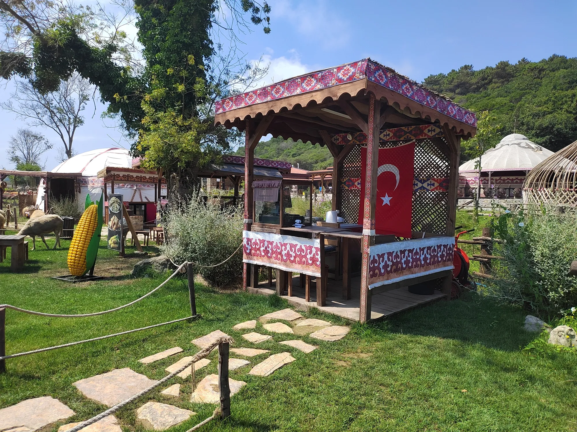 Интересно заглянуть в каждое помещение. Фото Дарины Устич