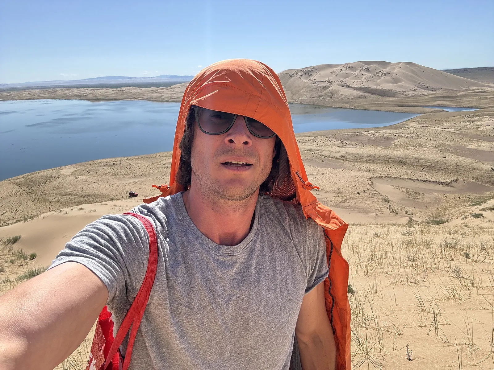 Стёр с лица пот / фото Дмитрий Полудин