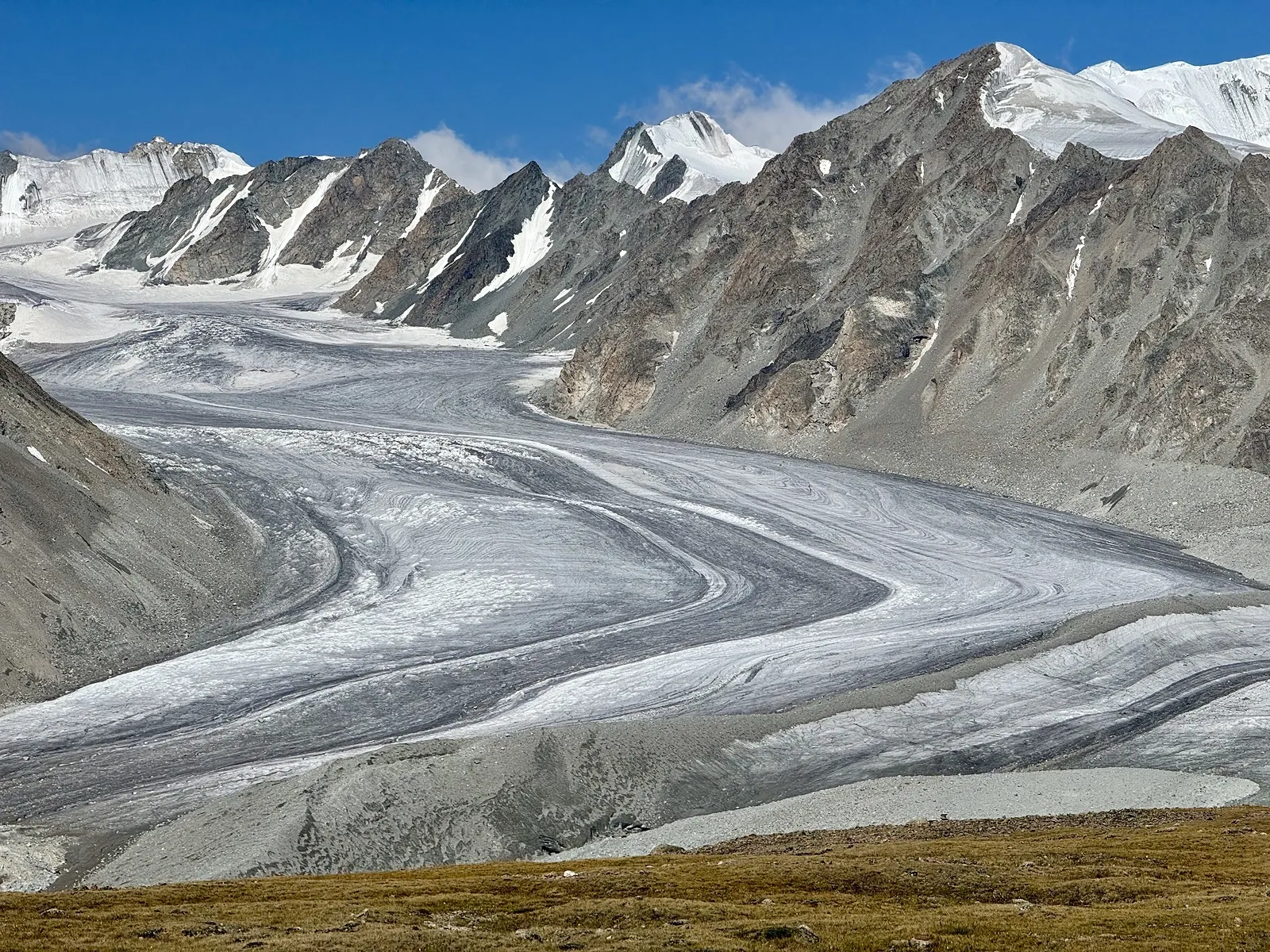 Ледник / фото Дмитрий Полудин