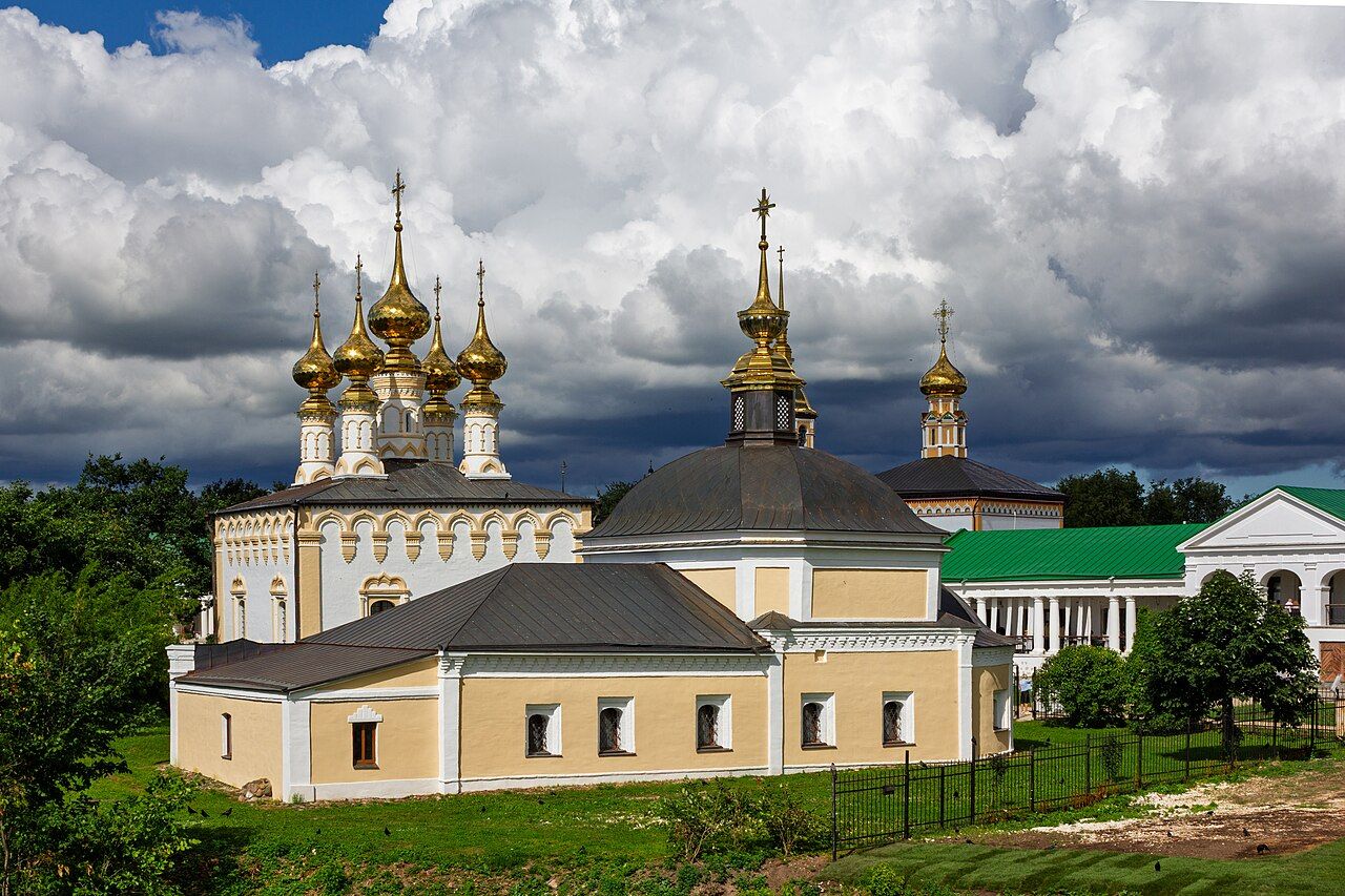 Пятницкая церковь в Суздале (Perituss / Wikimedia)