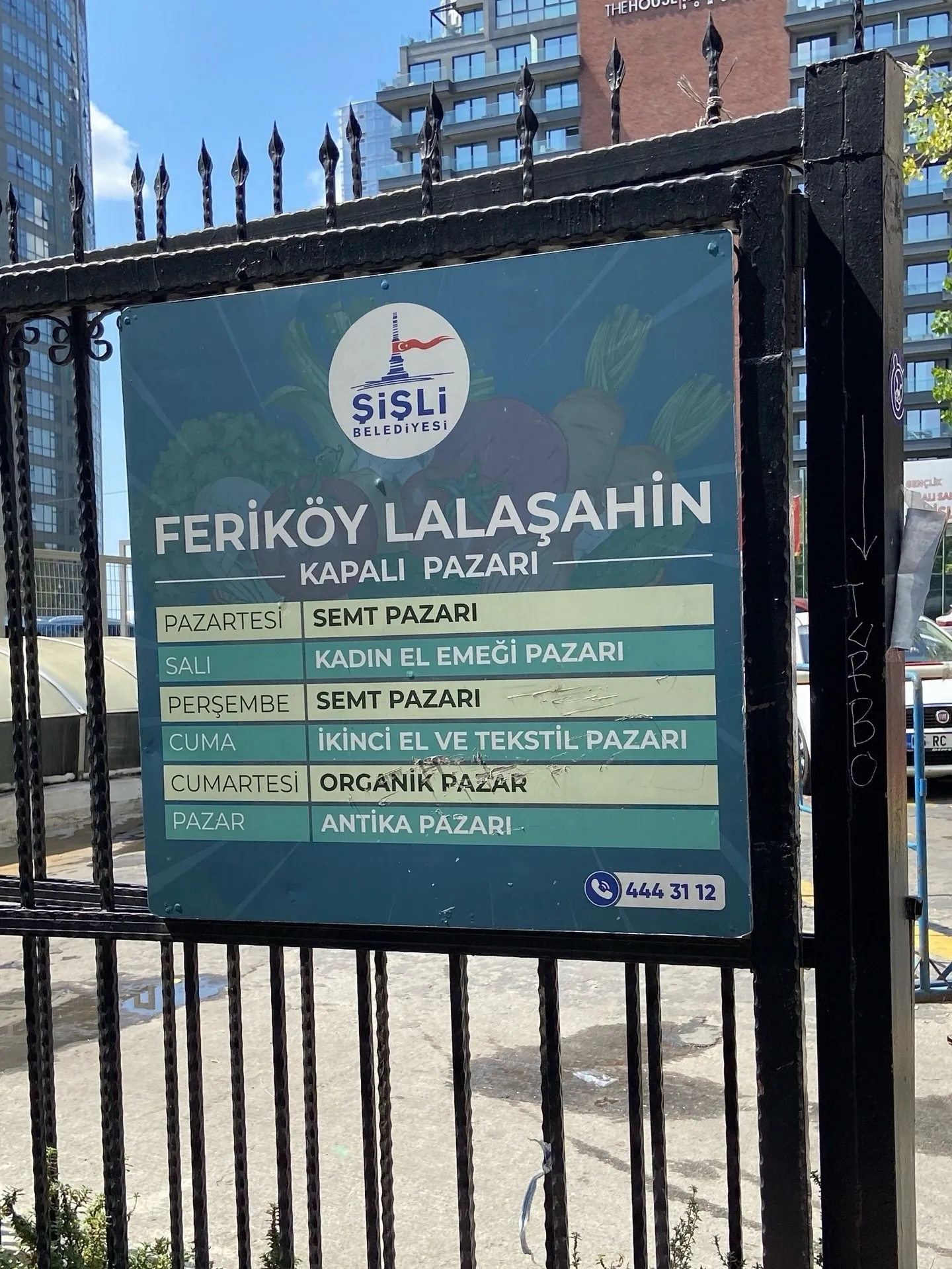 Расписание базара в разные дни недели. Автор фото Анастасия Пелевина