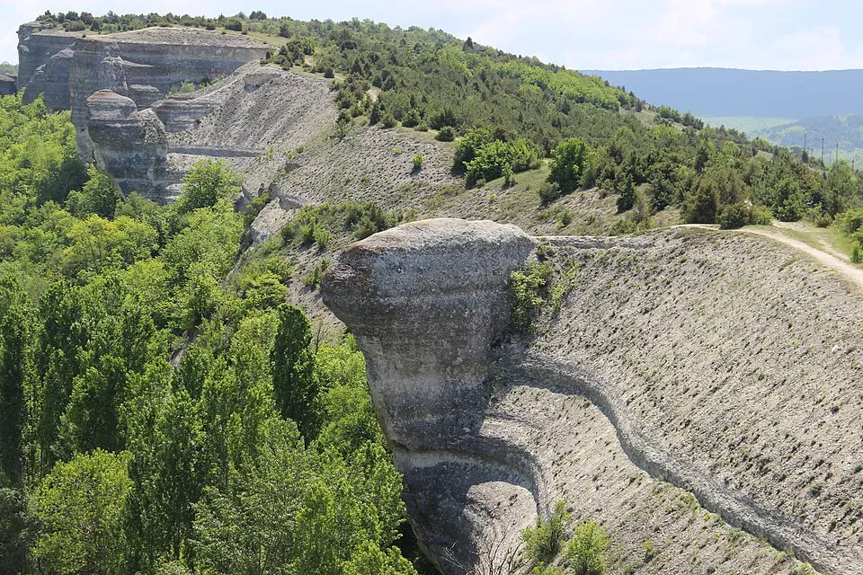 Гора Крокодил в Бахчисарайском районе (Vadim Indeikin / Wikimedia)