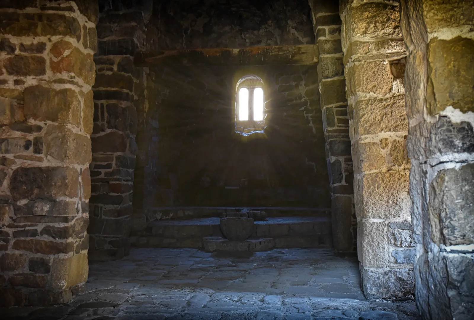 Внутри храма / фото:&nbsp;Alex Svirkin / Wikimedia