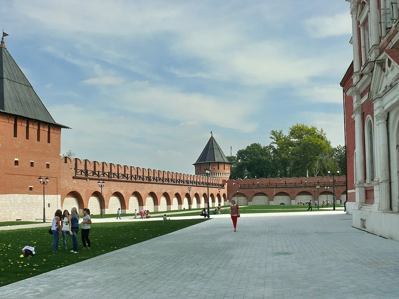 В Тульском кремле (ХВМ / Wikimedia)