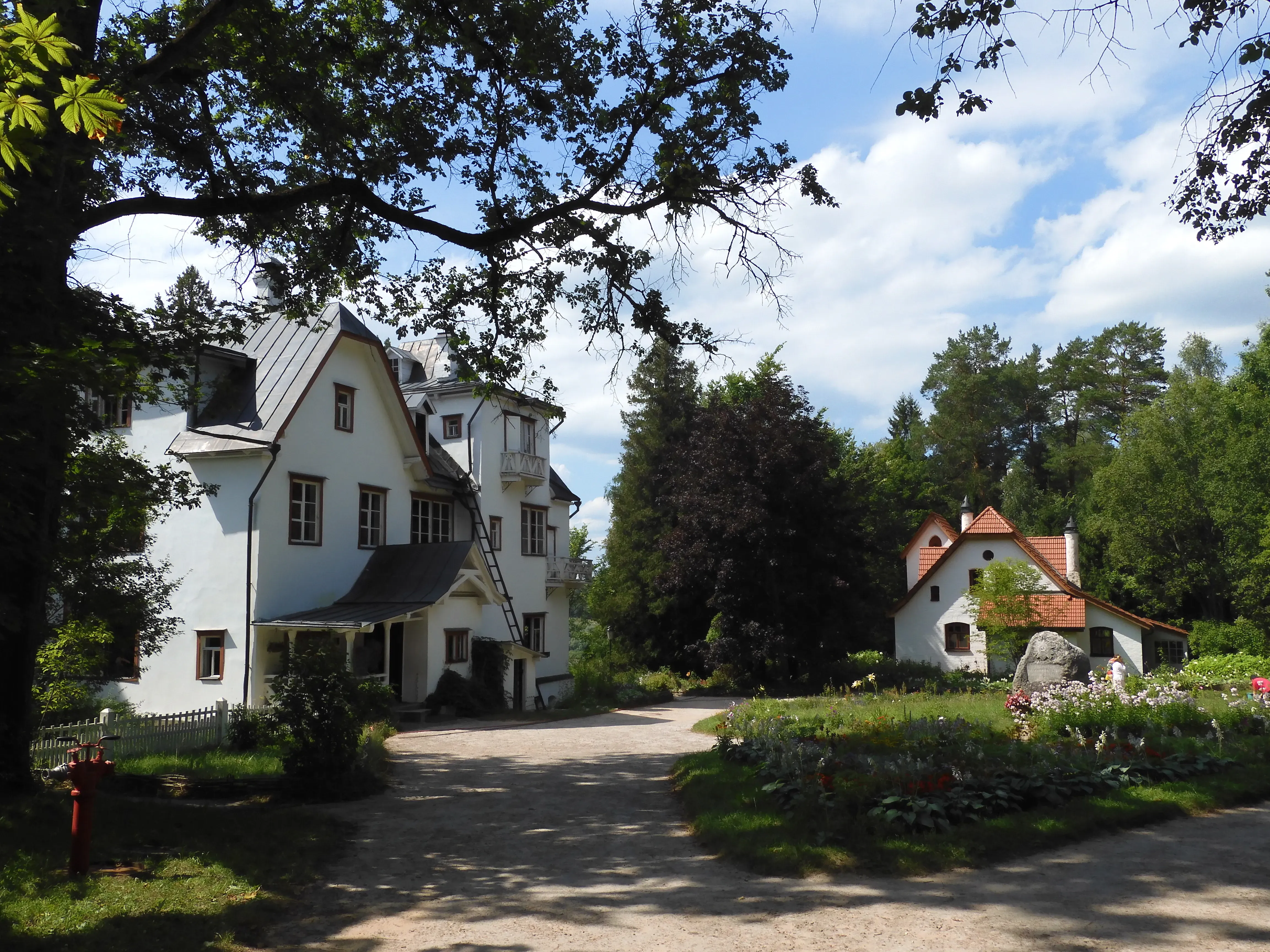 Музей-заповедник Поленова / Aniacra / Wikimedia