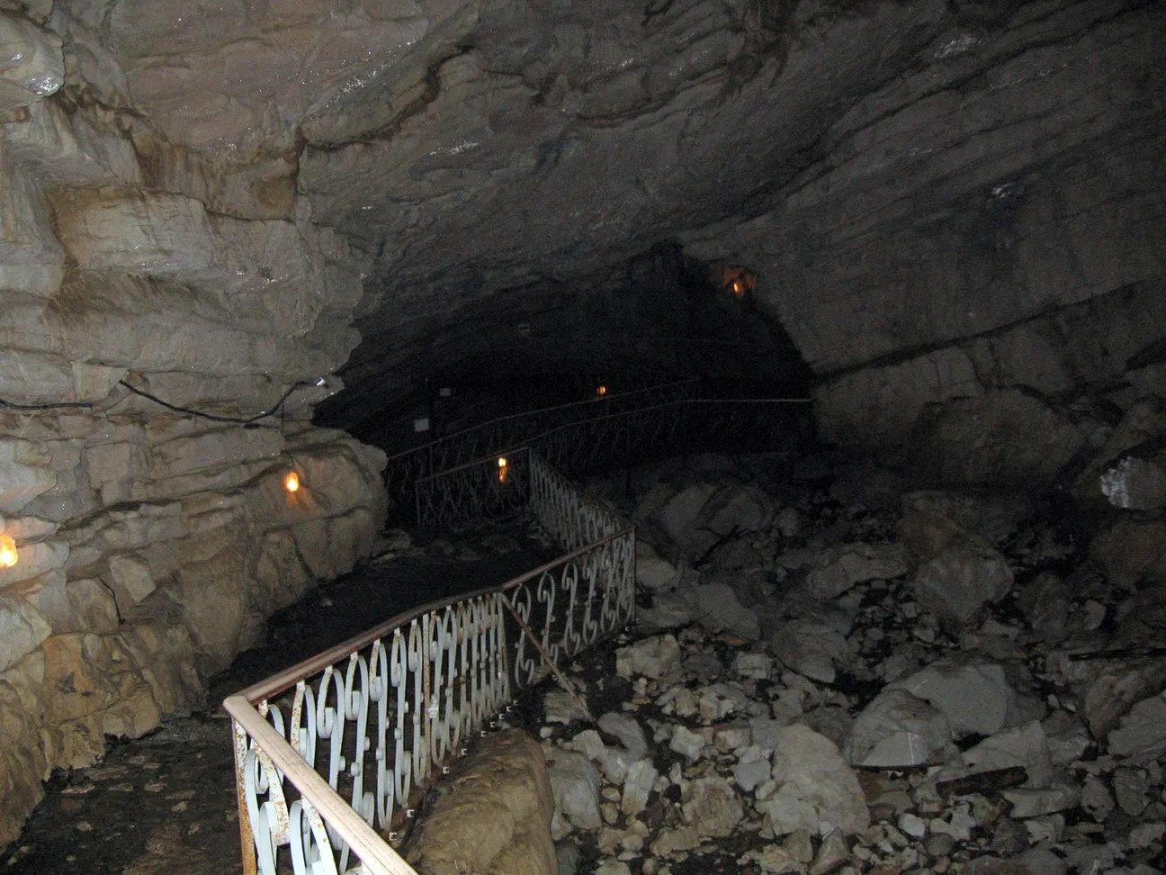 Vorontsov_Caves.webp