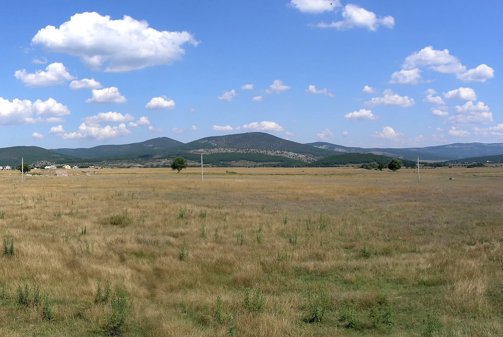 Тихая и безмятежная Байдарская долина / фото Островский Александр / wikimedia
