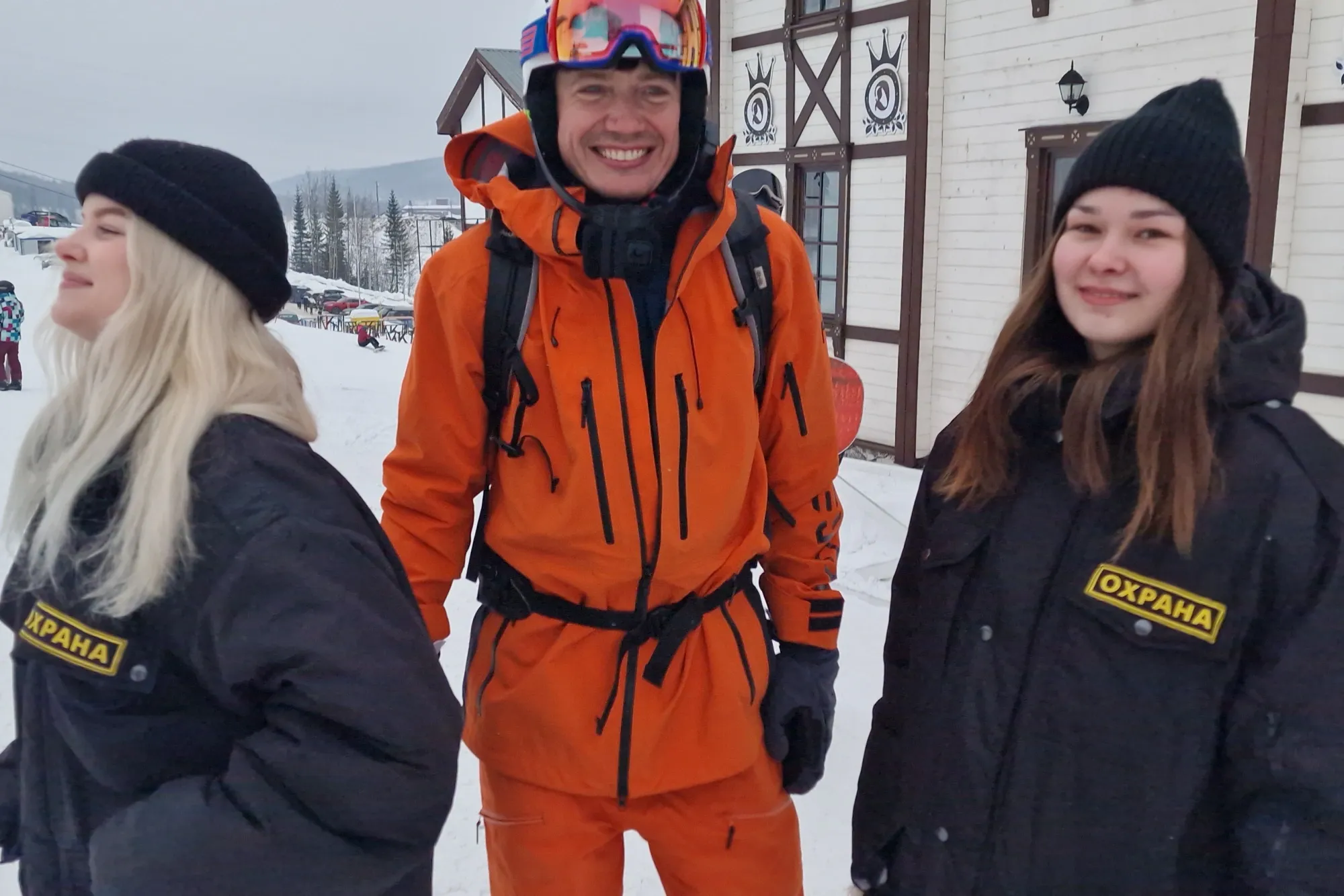 Самые красивые охранницы на Губахе