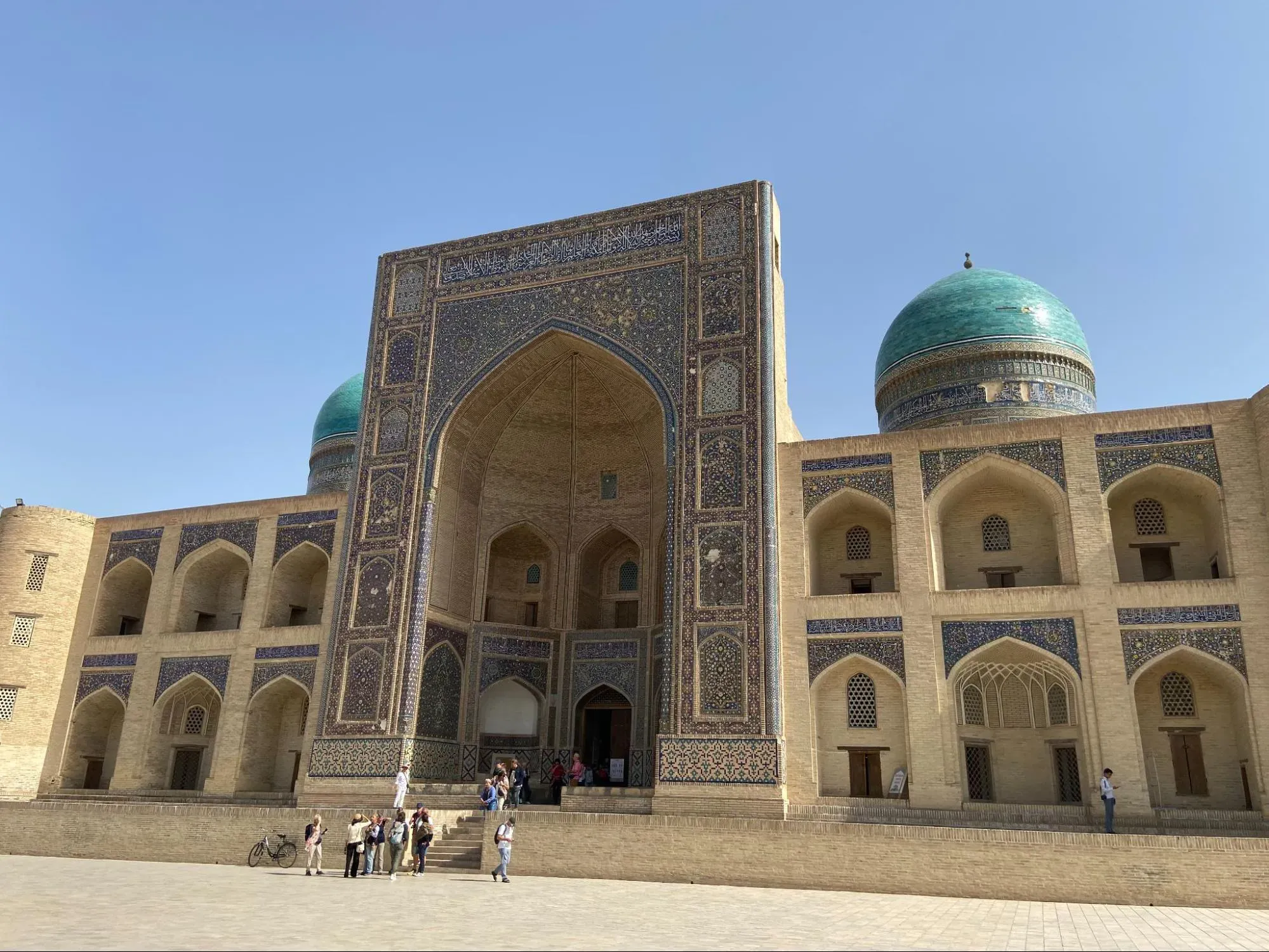 Комплекс в Бухаре. Автор фото Анастасия Пелевина