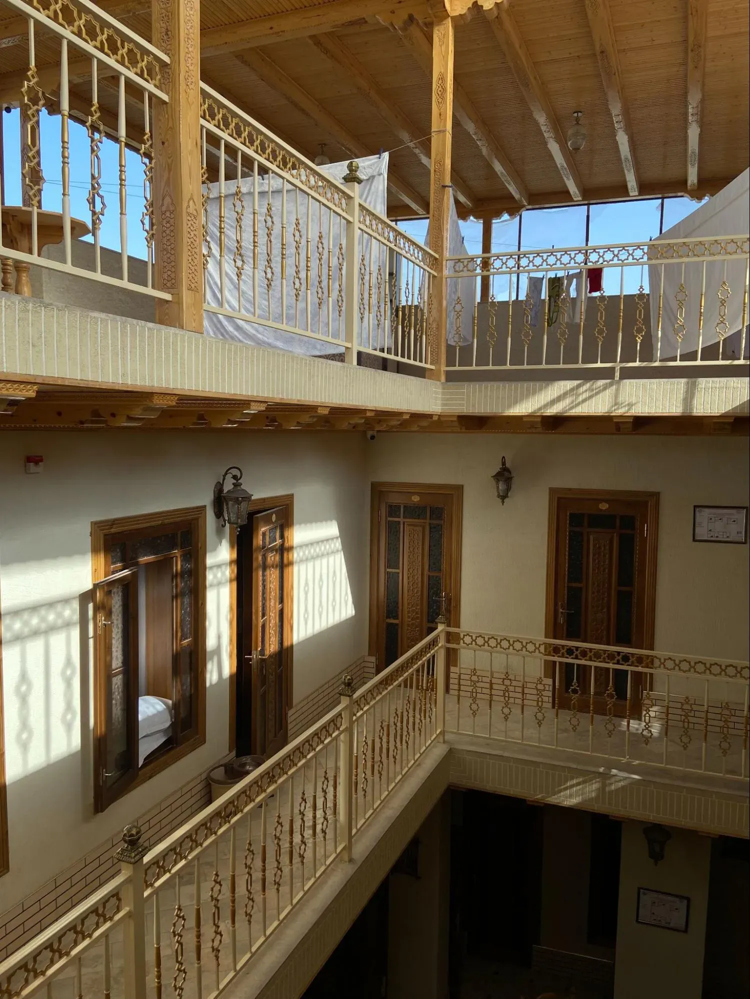 Внутренний дворик в Бухаре. Автор фото Анастасия Пелевина