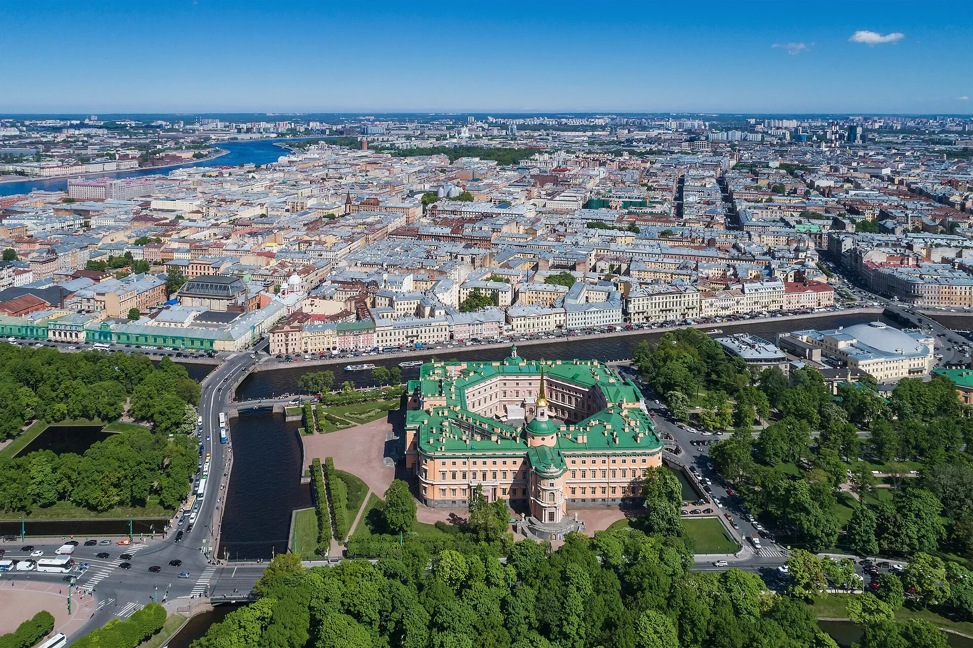Аэрофотосъёмка в Центральном районе (A.Savin /&nbsp;Wikimedia)