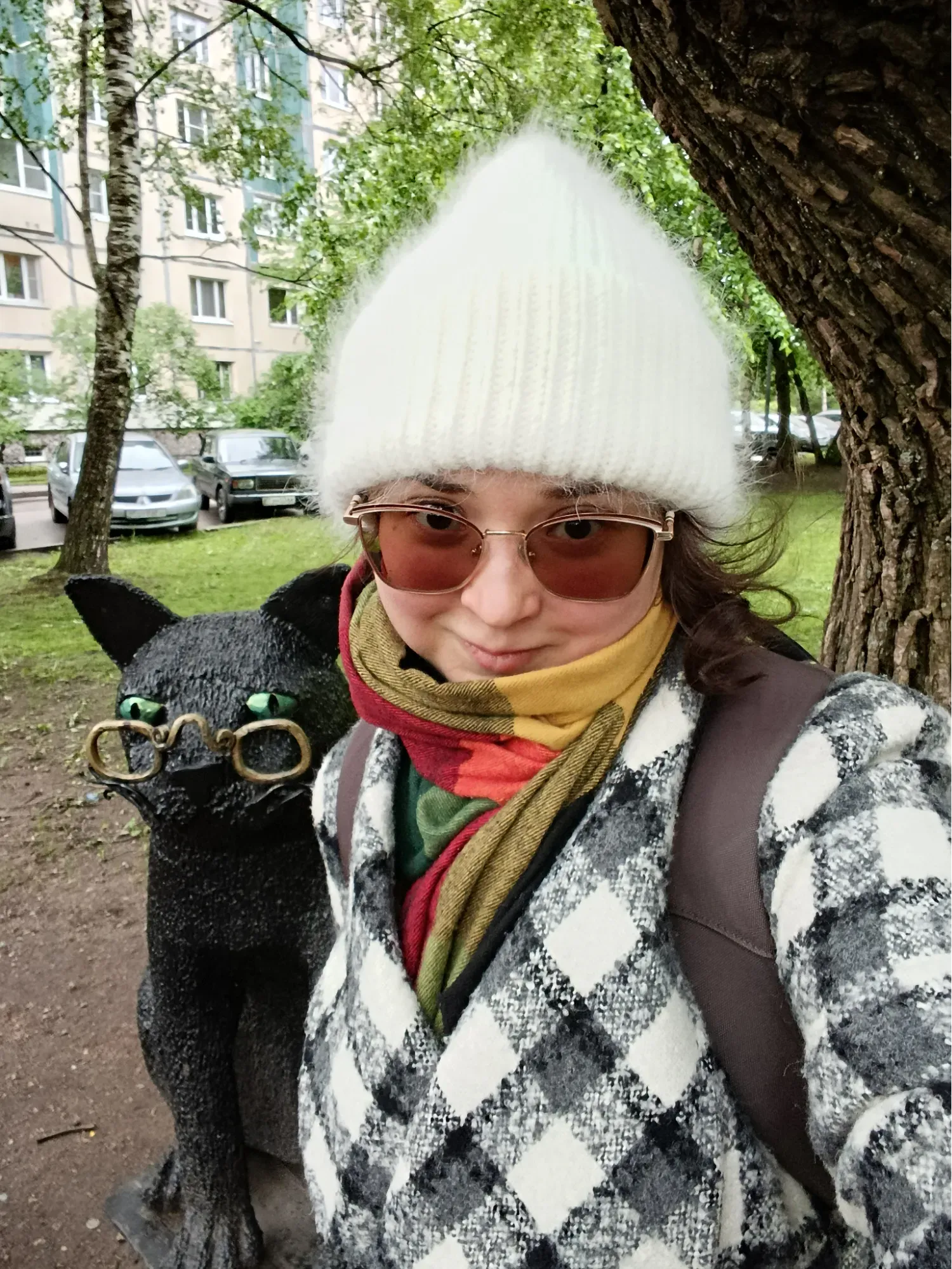 С классным котом в спальном районе / Фото Даши Тереховой
