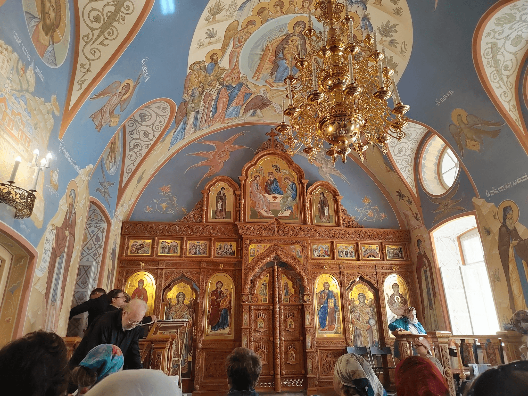 В капелле мы посушали песнопения братии. Фото Дарины Устич