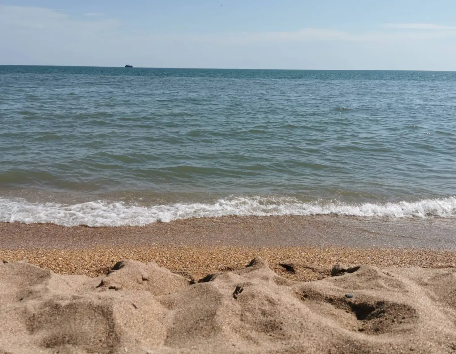Избербаш и море. Фото Дарины Устич