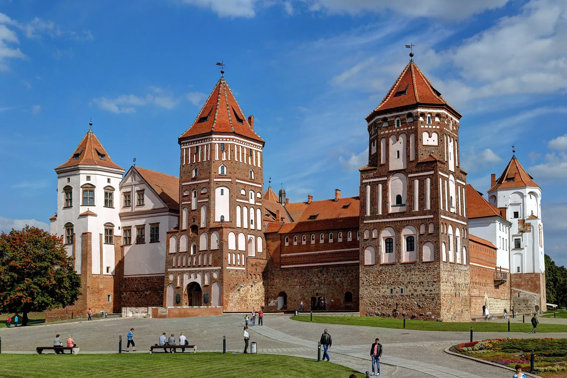 Мирский замок / Фото Alexxx1979 / wikimedia