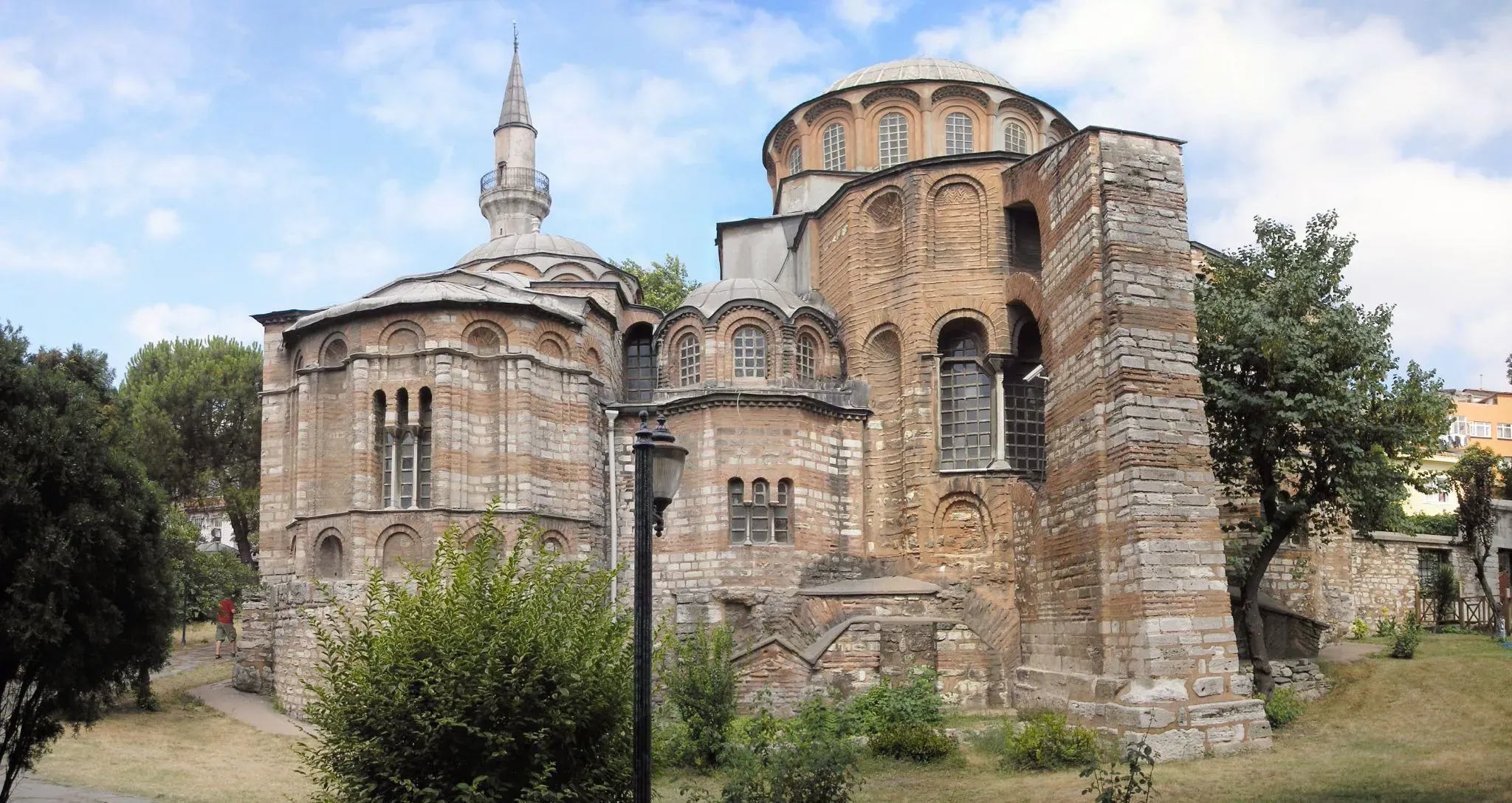 Здание моанстыря-мечети / Wikimedia