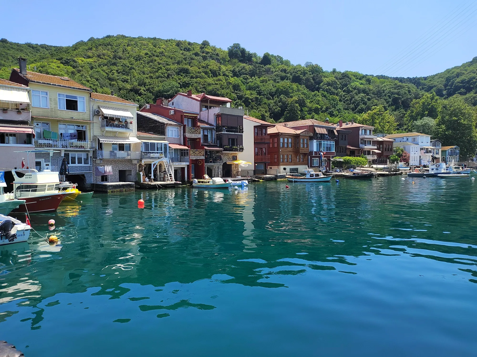 Анадолу Кавкагы крошечная, буквально километр в длину. Фото Дарины Устич