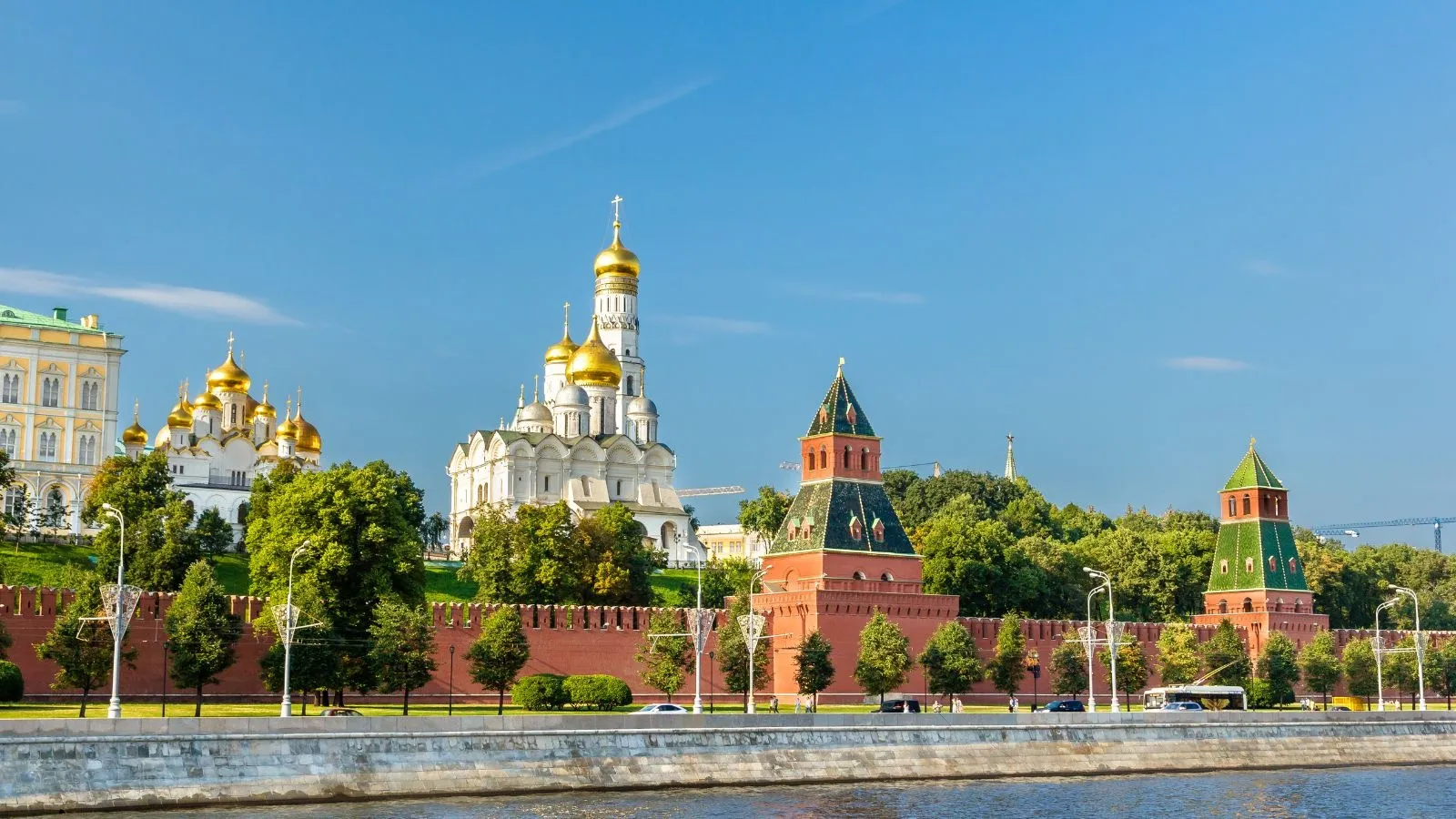 Москва в мае — куда сходить весной