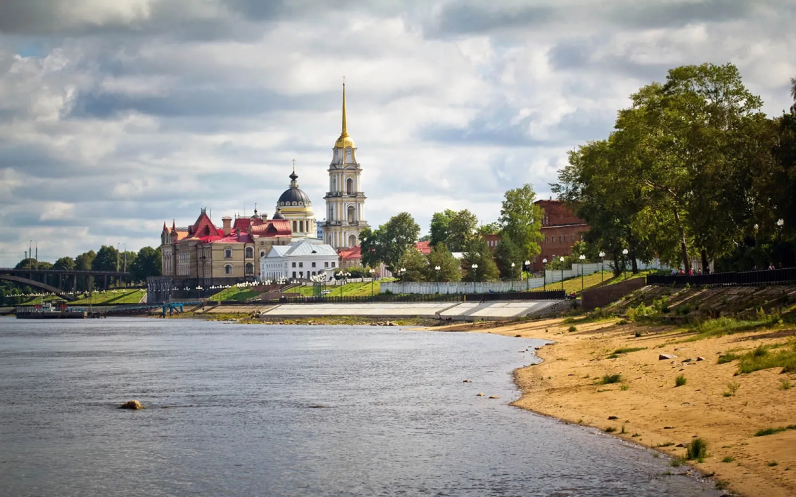ТОП-8 красивых городов на Волге