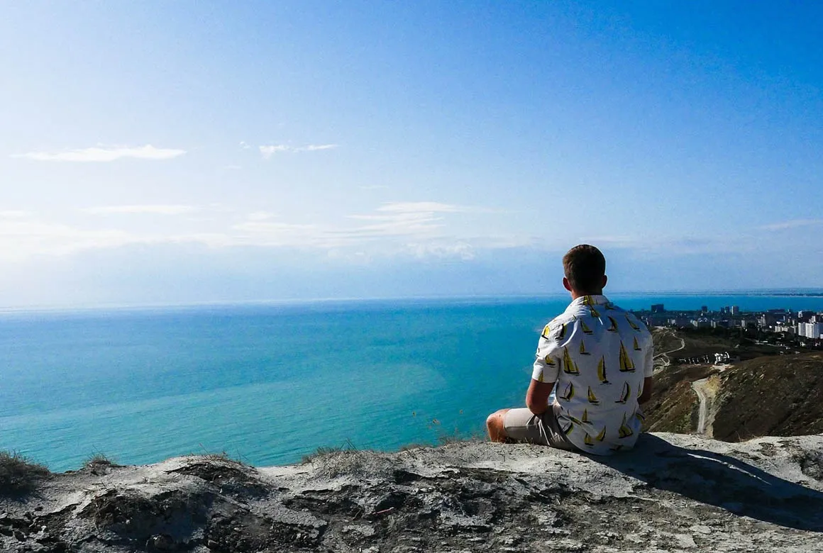 На каком море отдохнуть в России