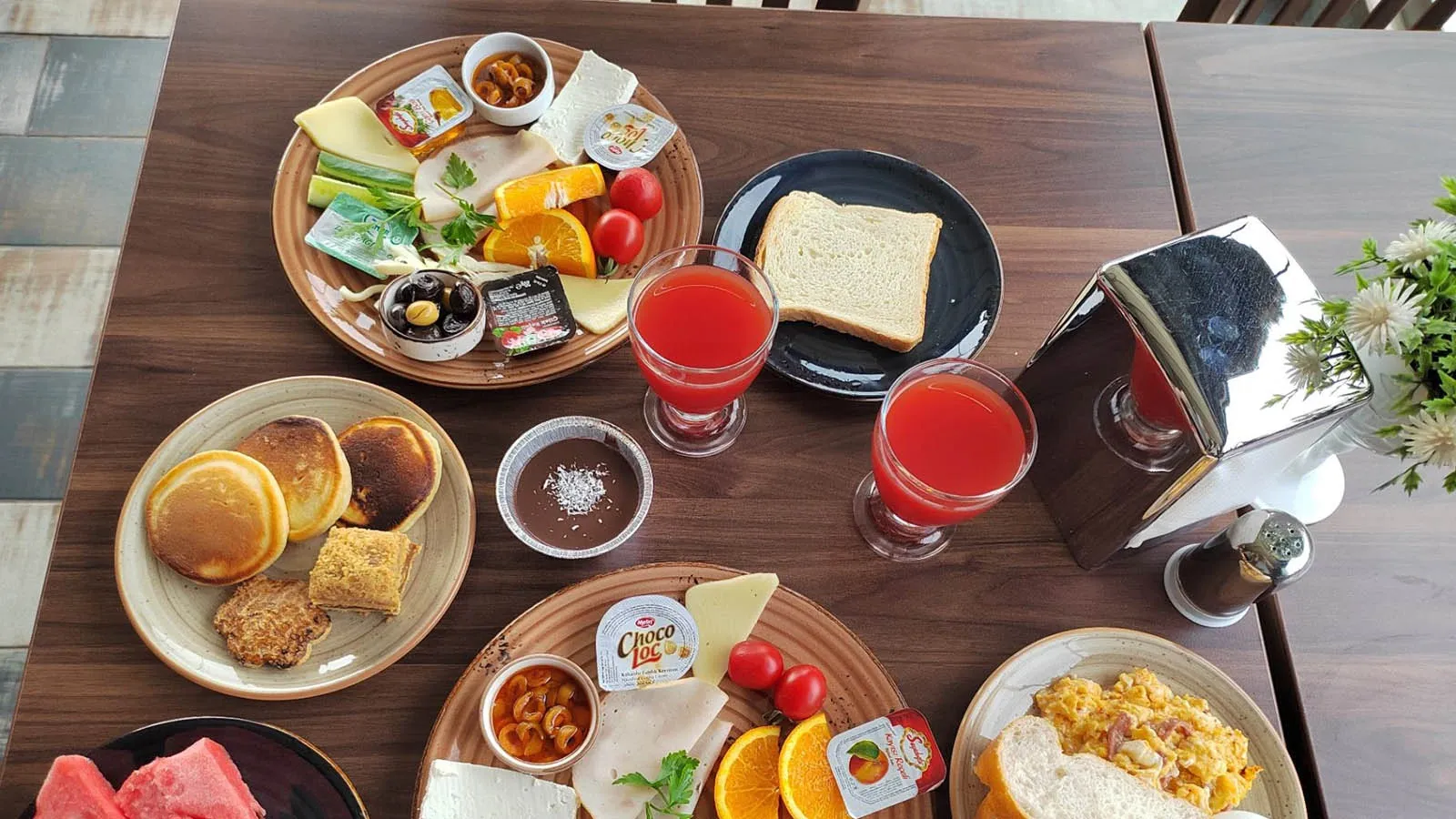 Где поесть в Стамбуле: от уличной еды до ресторанов с видом на Босфор