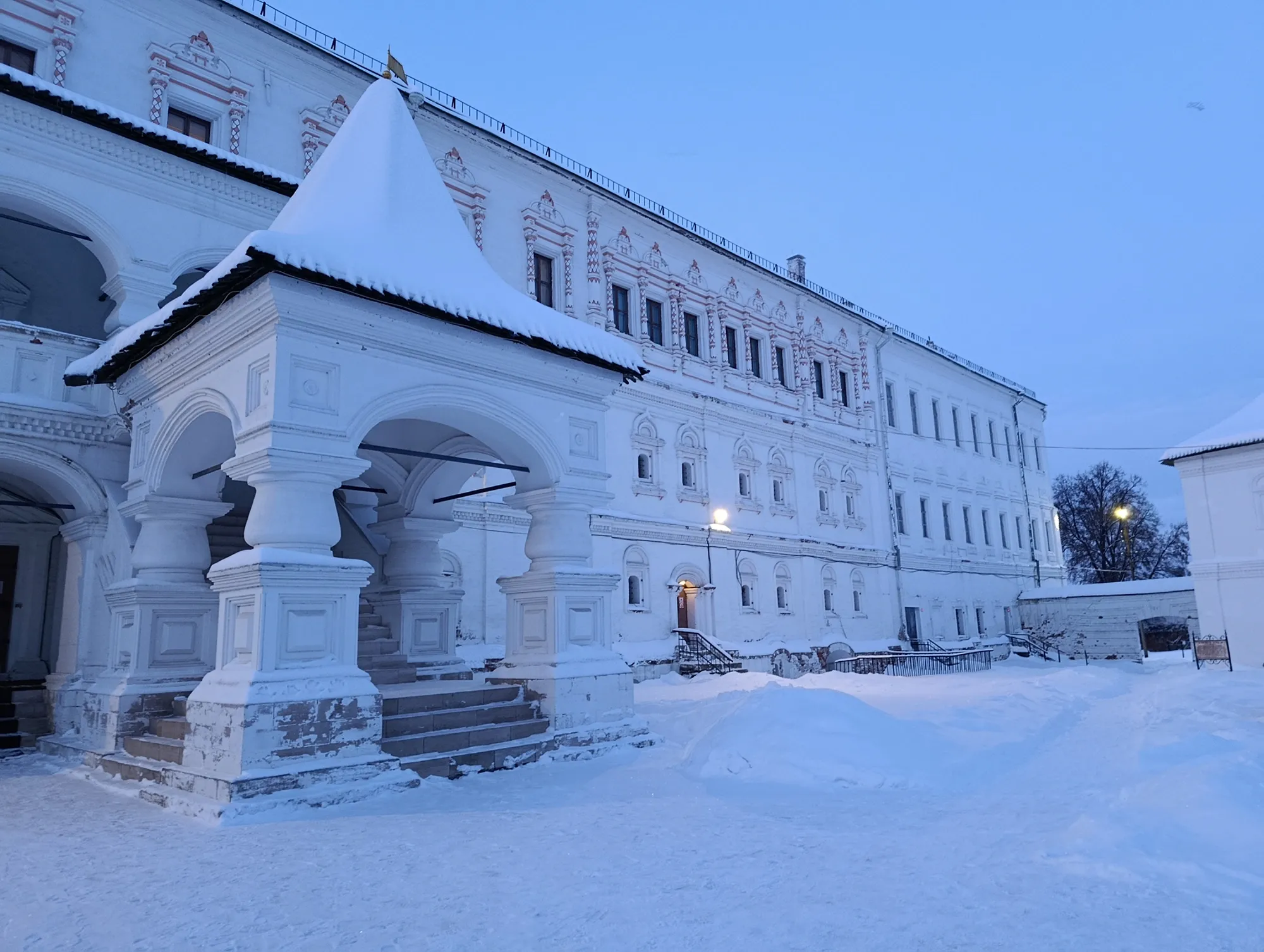 Дворец князя Олега / Фото Даши Тереховой