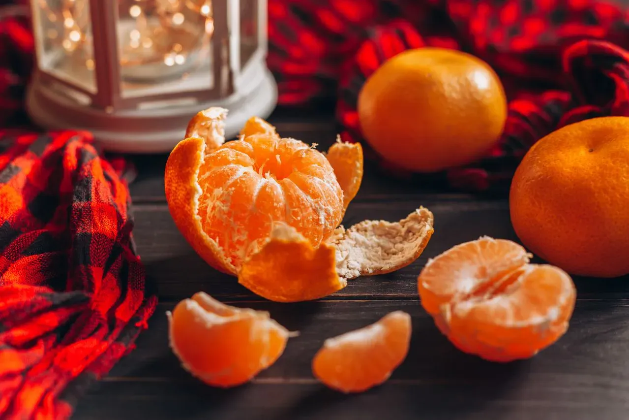 Главное украшение новогоднего стола (Julia Filirovska / Pexels)