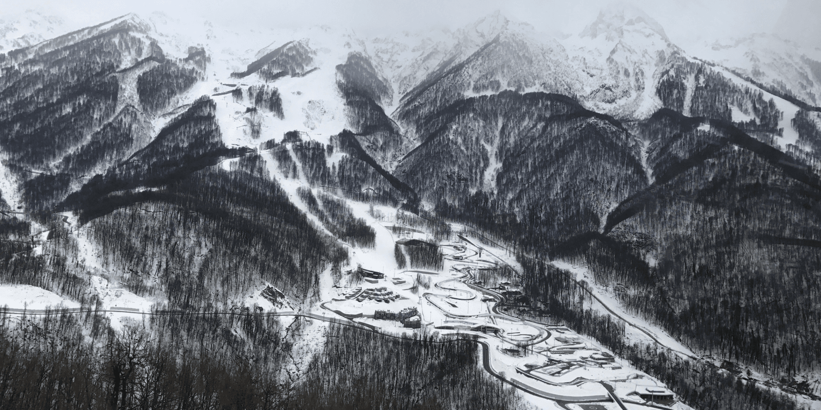 Горнолыжный курорт «Роза Хутор»: достопримечательности и развлечения