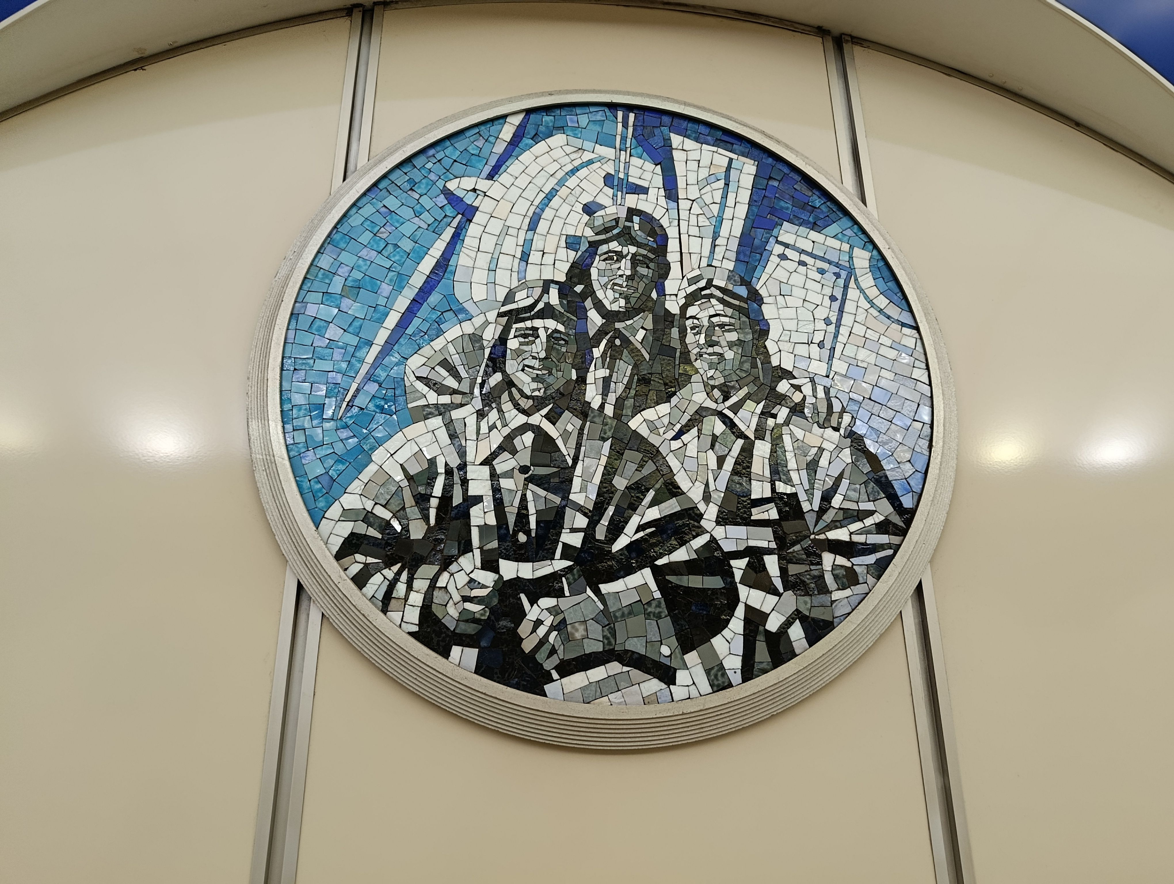 samye-krasivye-stantsii-metro-spb6.jpg