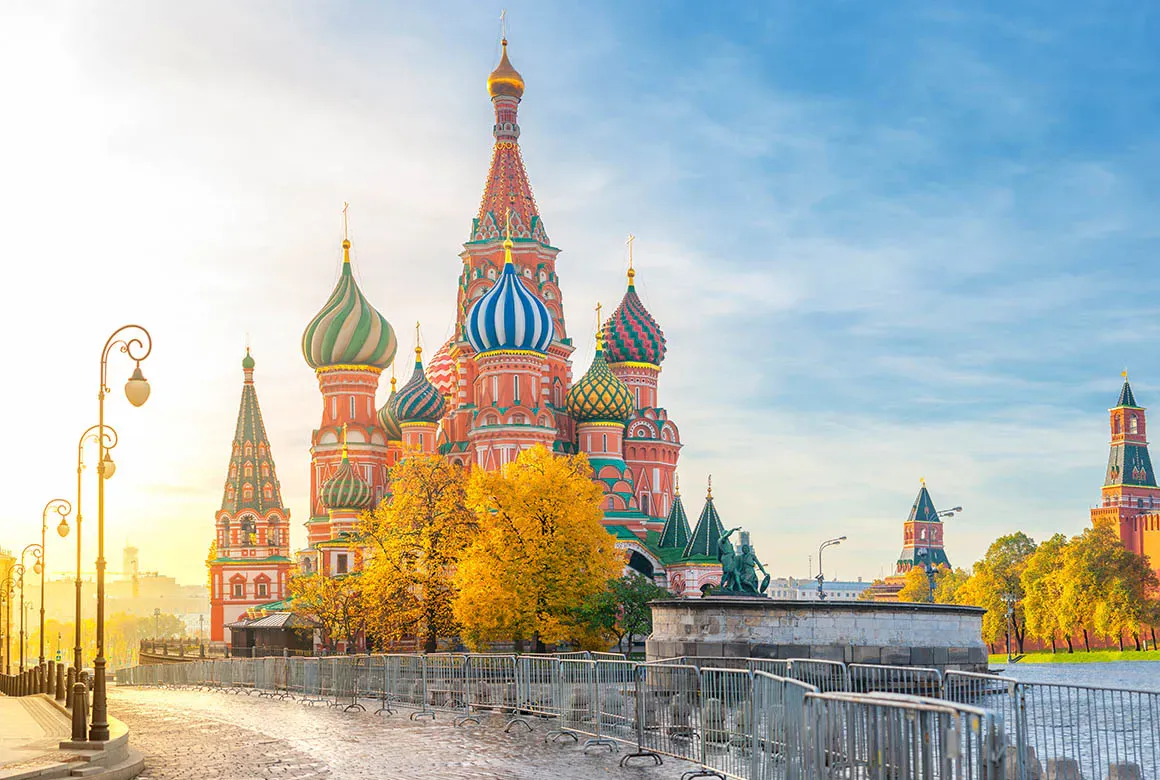Золотая осень в Москве (fotosaga / Shutterstock)