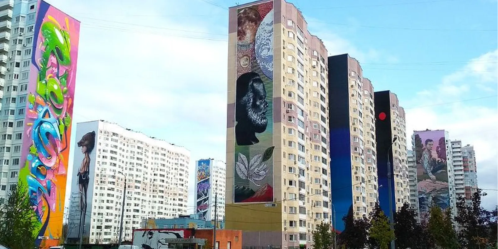 Стрит-арт в России: 8 городов с граффити и муралами