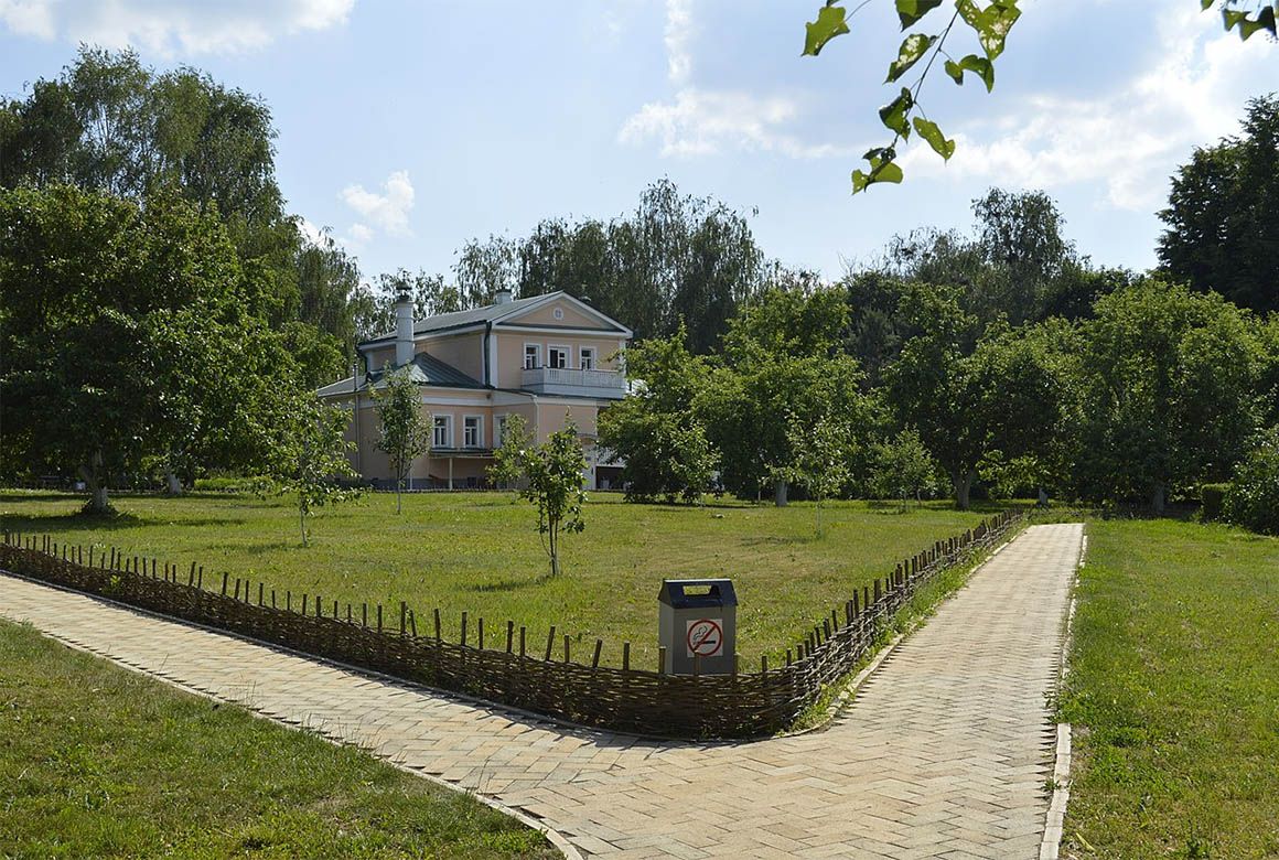 Государственный музей-заповедник Есенина в Константиново (Nikamart / Wikimedia)
