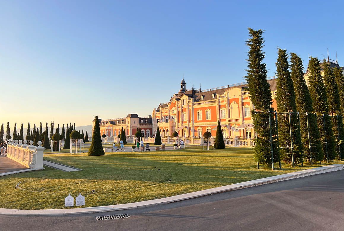 Замок на винодельне «Шато де Талю» (фото: Владимир Сляднев)